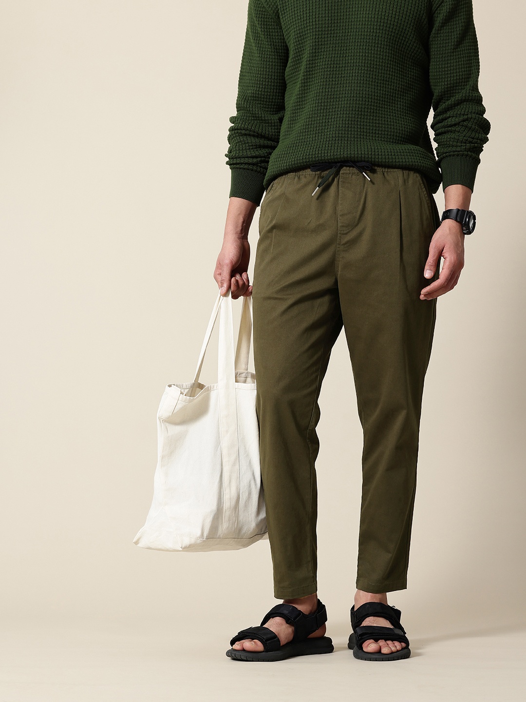 

Mr Bowerbird Men Smart Loose Fit Chinos, Olive