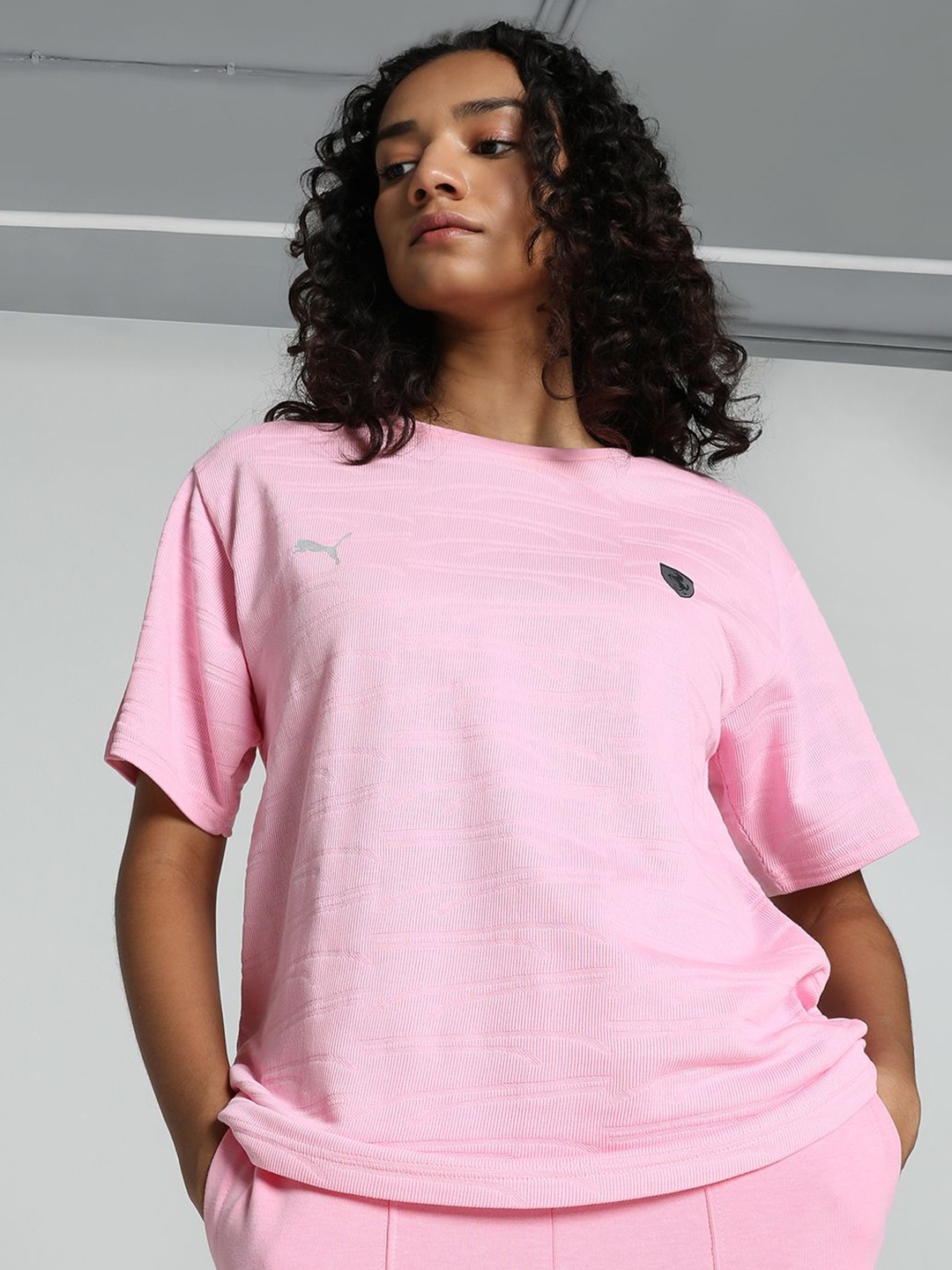 

PUMA Motorsport Women Scuderia Ferrari Style Self Design T-shirt, Pink