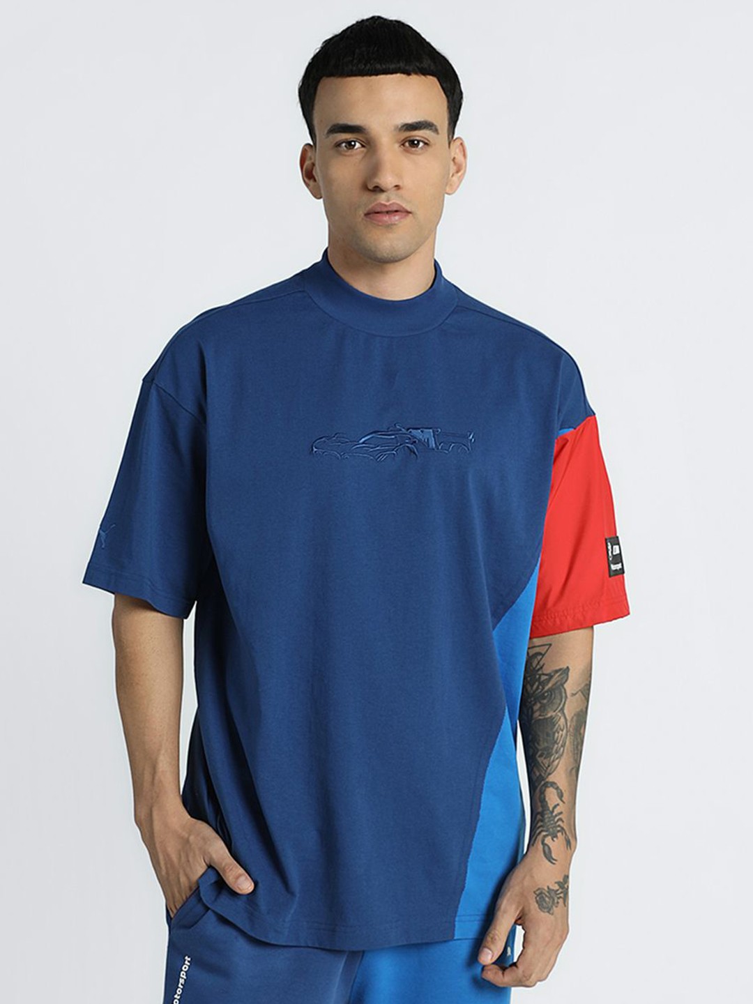 

PUMA Motorsport Men BMW Statement Car Colourblocked Oversized T-shirt, Blue