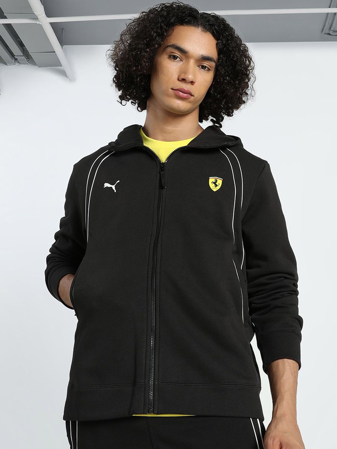 

PUMA Motorsport Men Sporty Jacket with Embroidered, Black