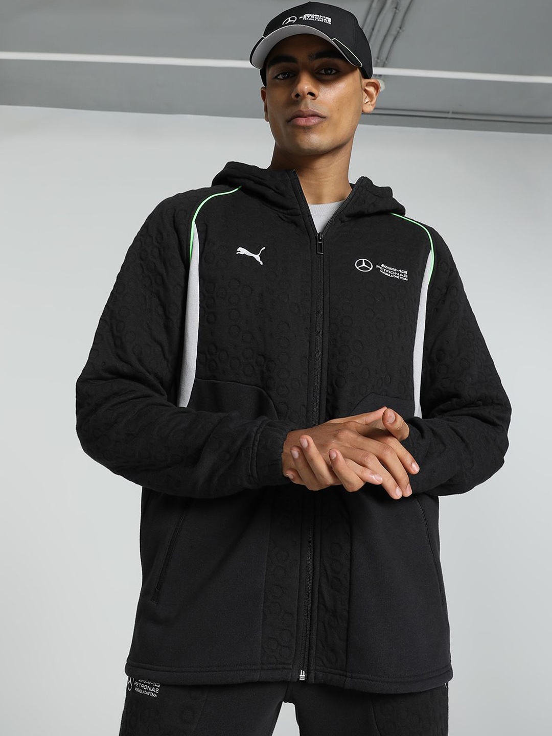 

PUMA Motorsport Men Striped Longline Sporty Jacket, Black
