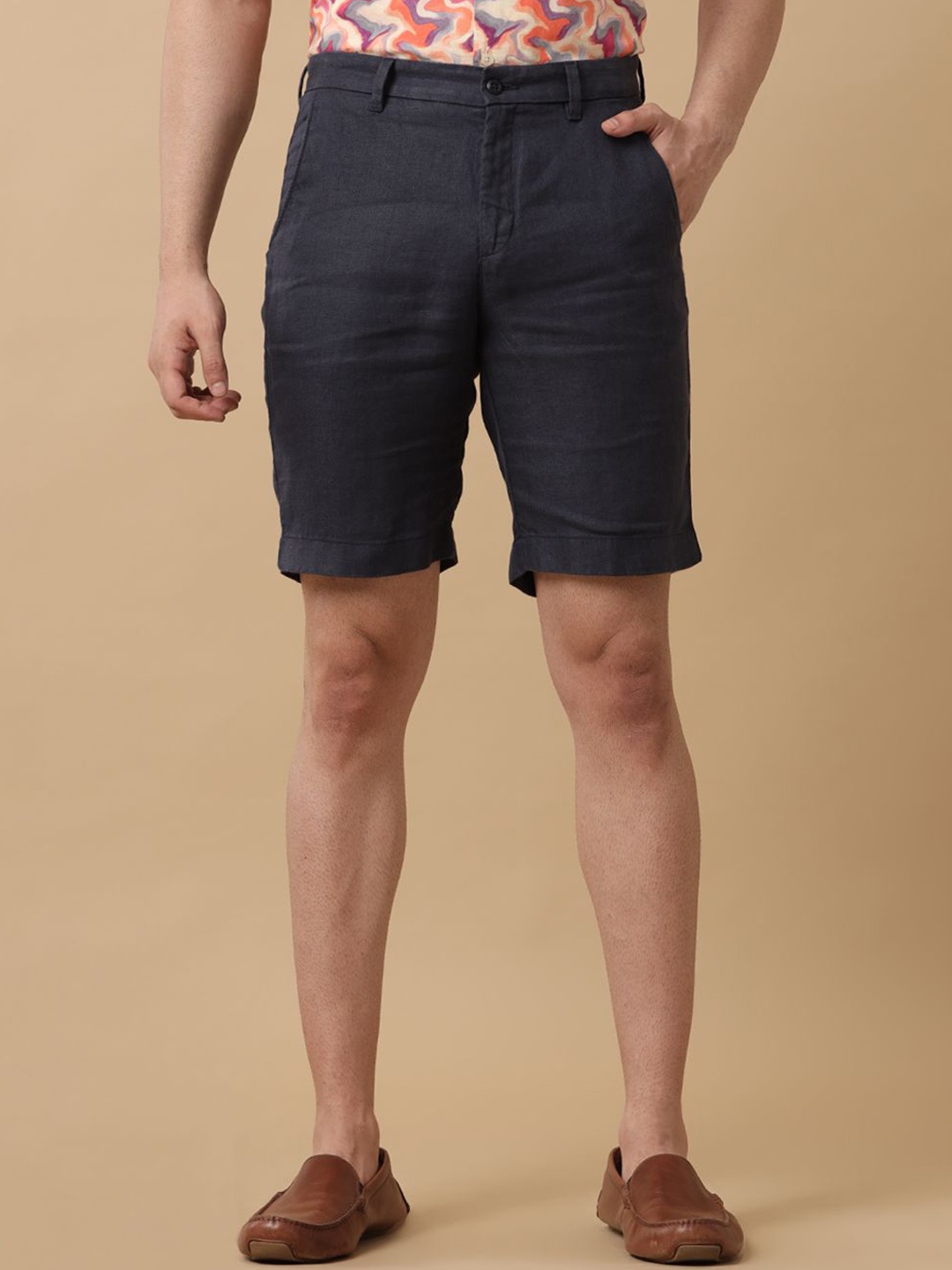 

Linen Club Men Slim Fit Outdoor Shorts, Navy blue