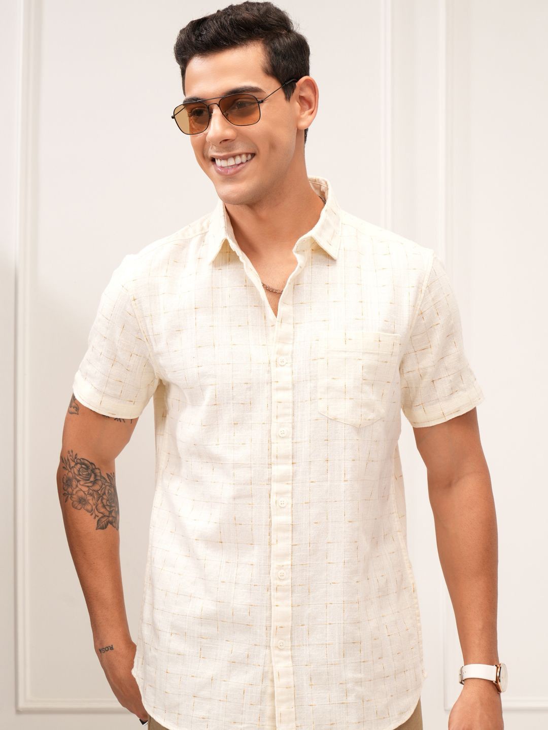 

HIGHLANDER Men Cream Special Yarn Dobby Textured Checked Casual Shirt