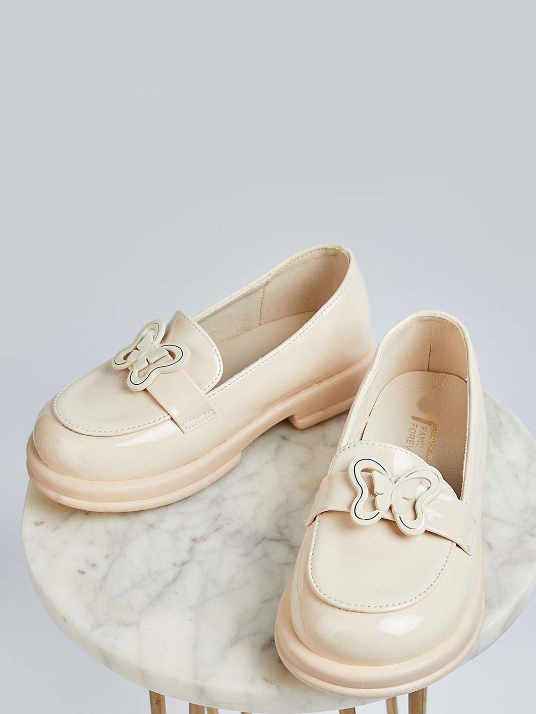 

Fame Forever by Lifestyle Girls Loafers, Beige