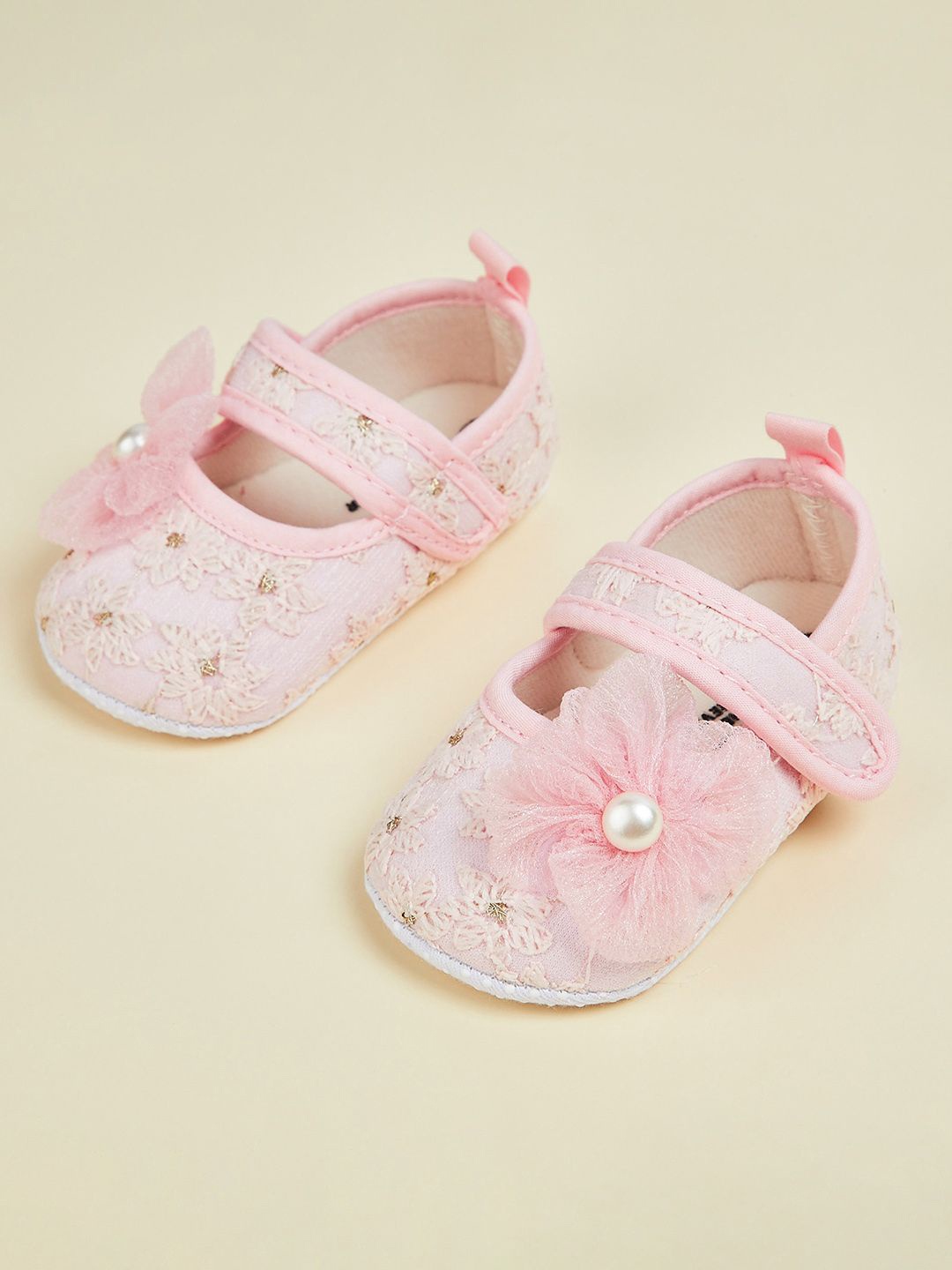 

Fame Forever by Lifestyle Girls Embroidered Booties, Pink