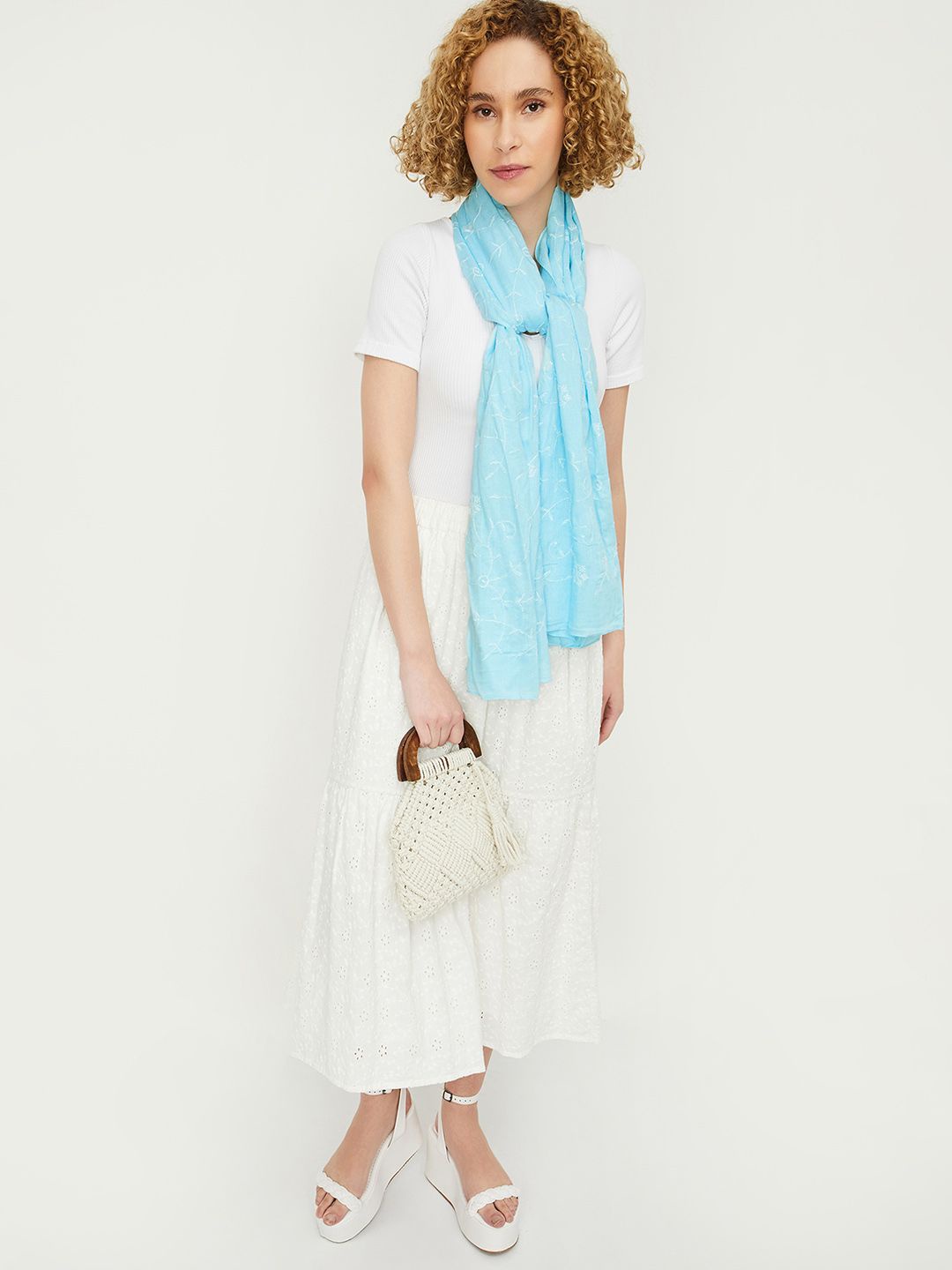 

max Women Embroidered Scarf, Blue