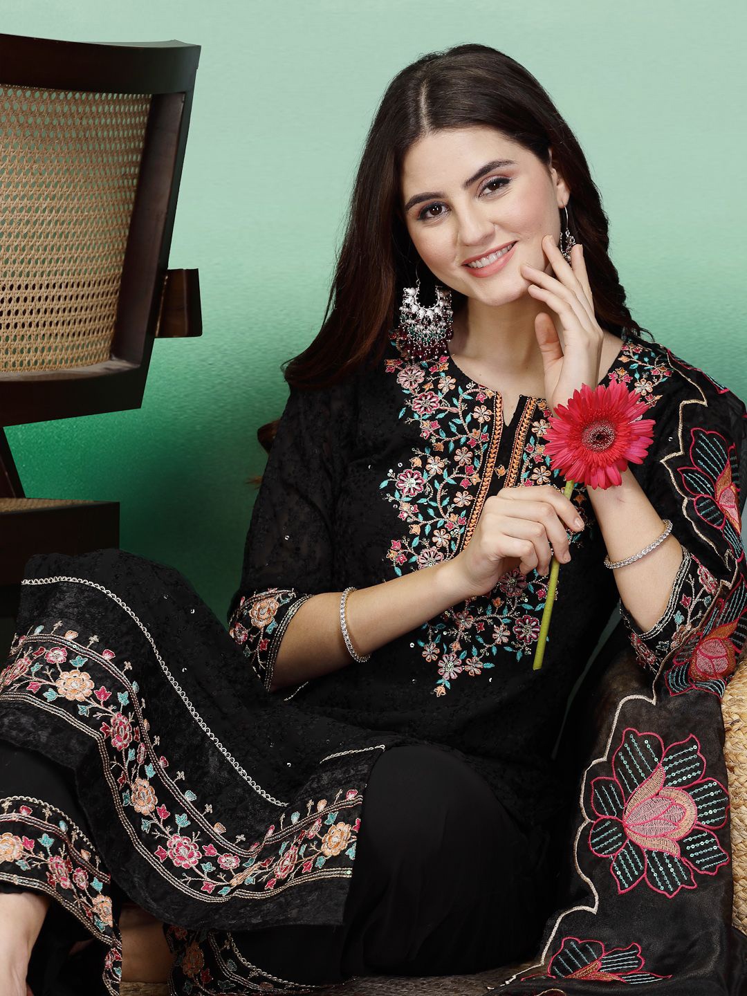 

Sangria Ethnic Motifs Embroidered Straight Kurta With Trouser & Dupatta, Black