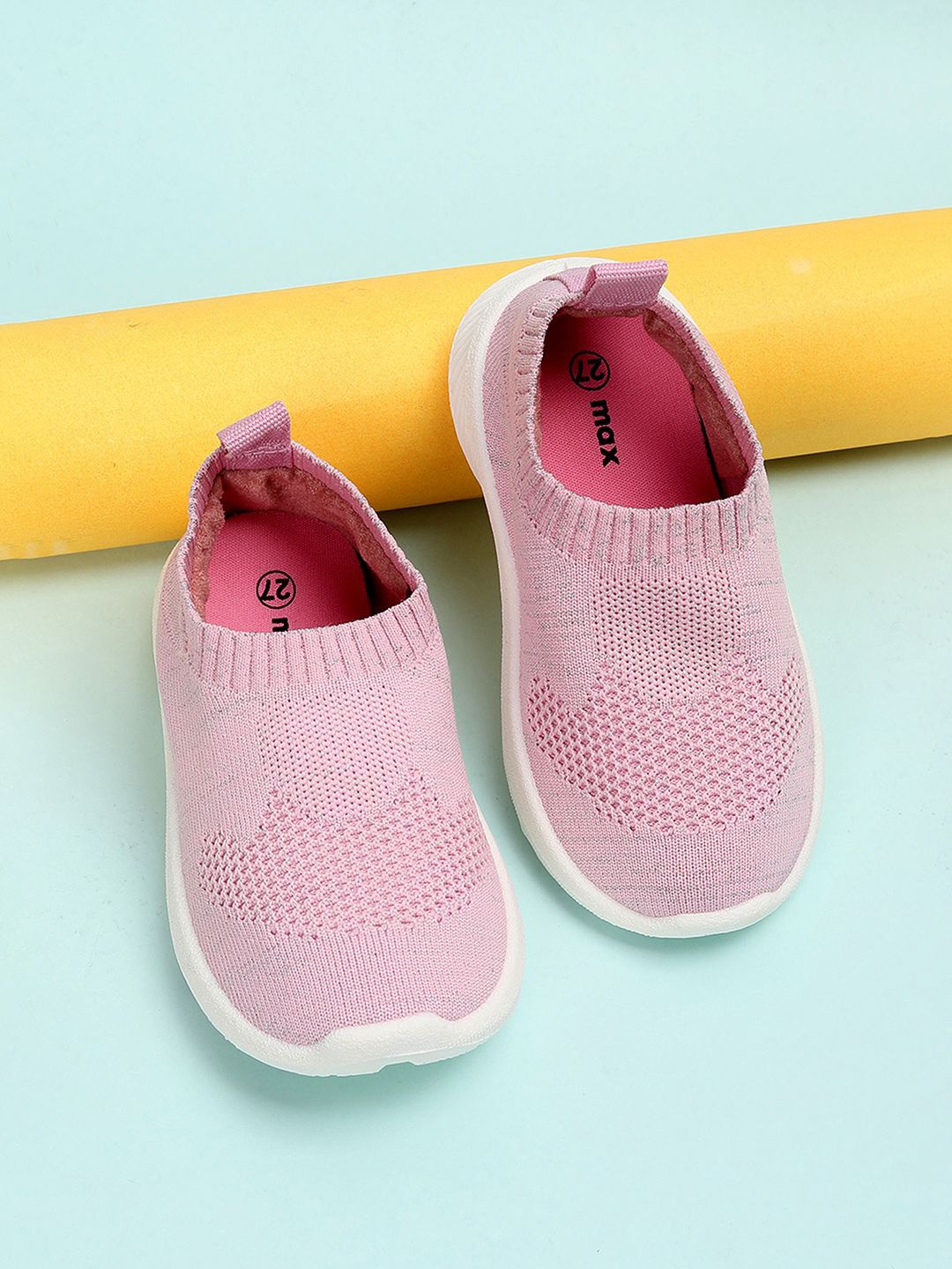 

max Girls Air Slip-On Walking Marking Sports Shoes, Pink