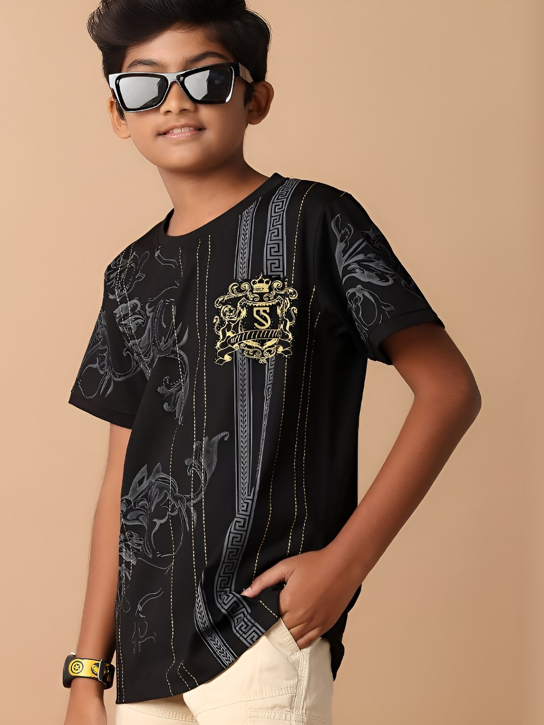 

V-Mart Boys Abstract Printed Round Neck Cotton T-shirt, Black