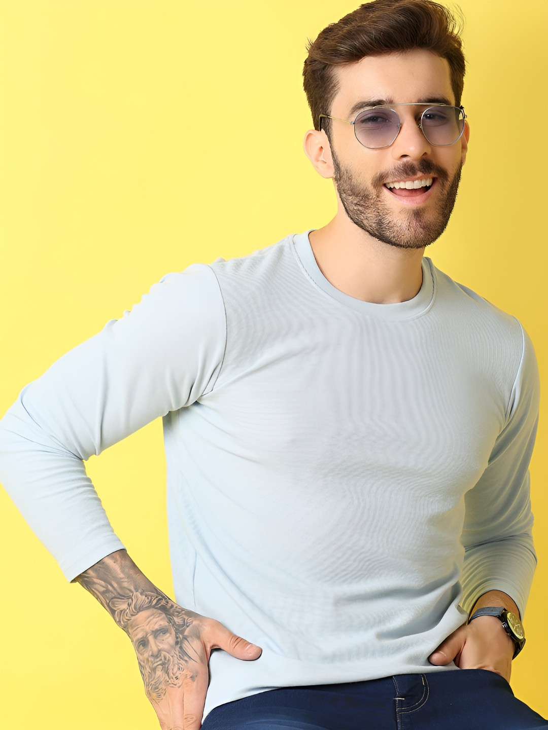 

V-Mart Men Solid Round Neck Slim Fit T-shirt, Blue