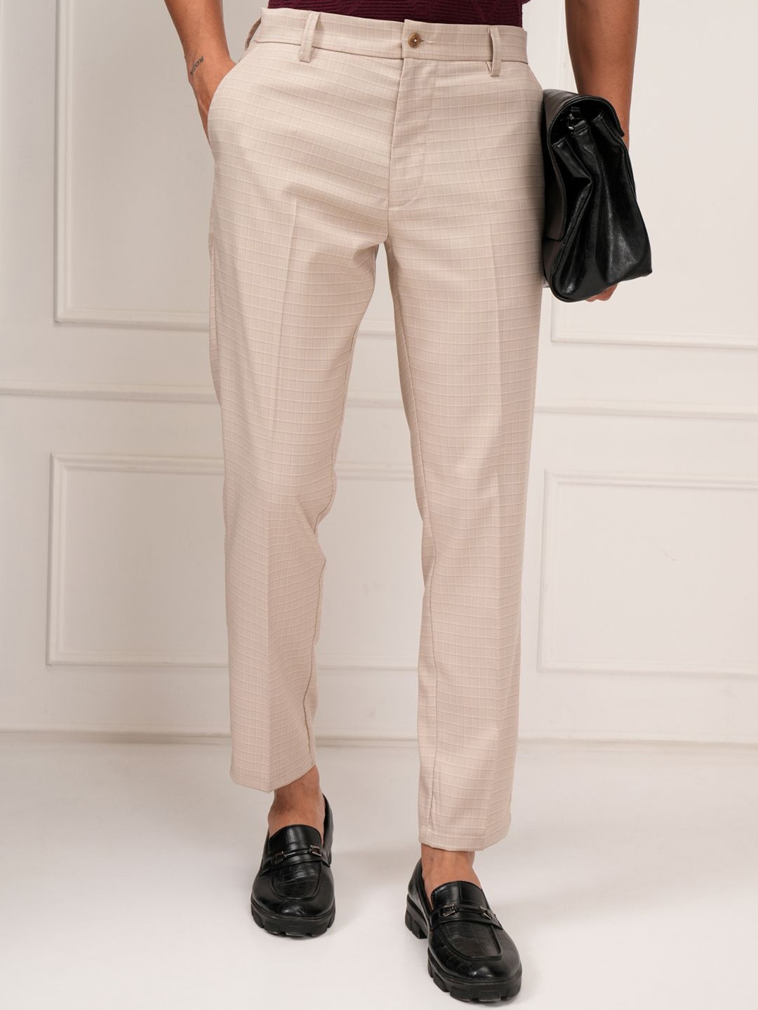 

HIGHLANDER Men Slim Fit Trousers, Beige