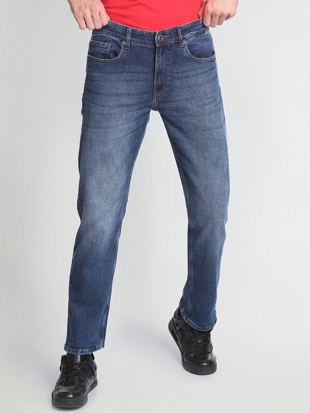 

Flying Machine Men Straight Fit Light Fade Jeans, Blue