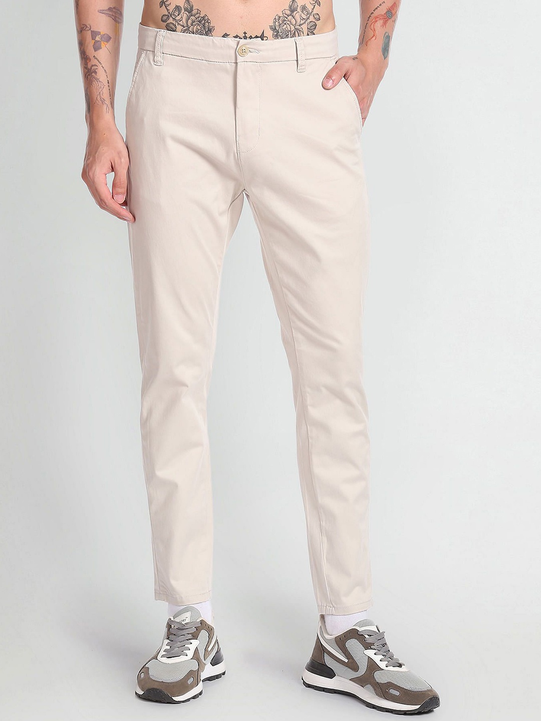 

Flying Machine Men Tapered Fit Trousers, Off white