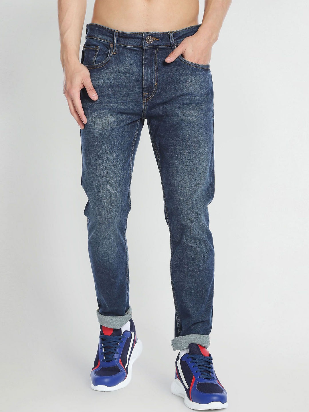 

Flying Machine Men Mid-Rise Tapered Fit Light Fade Jeans, Blue