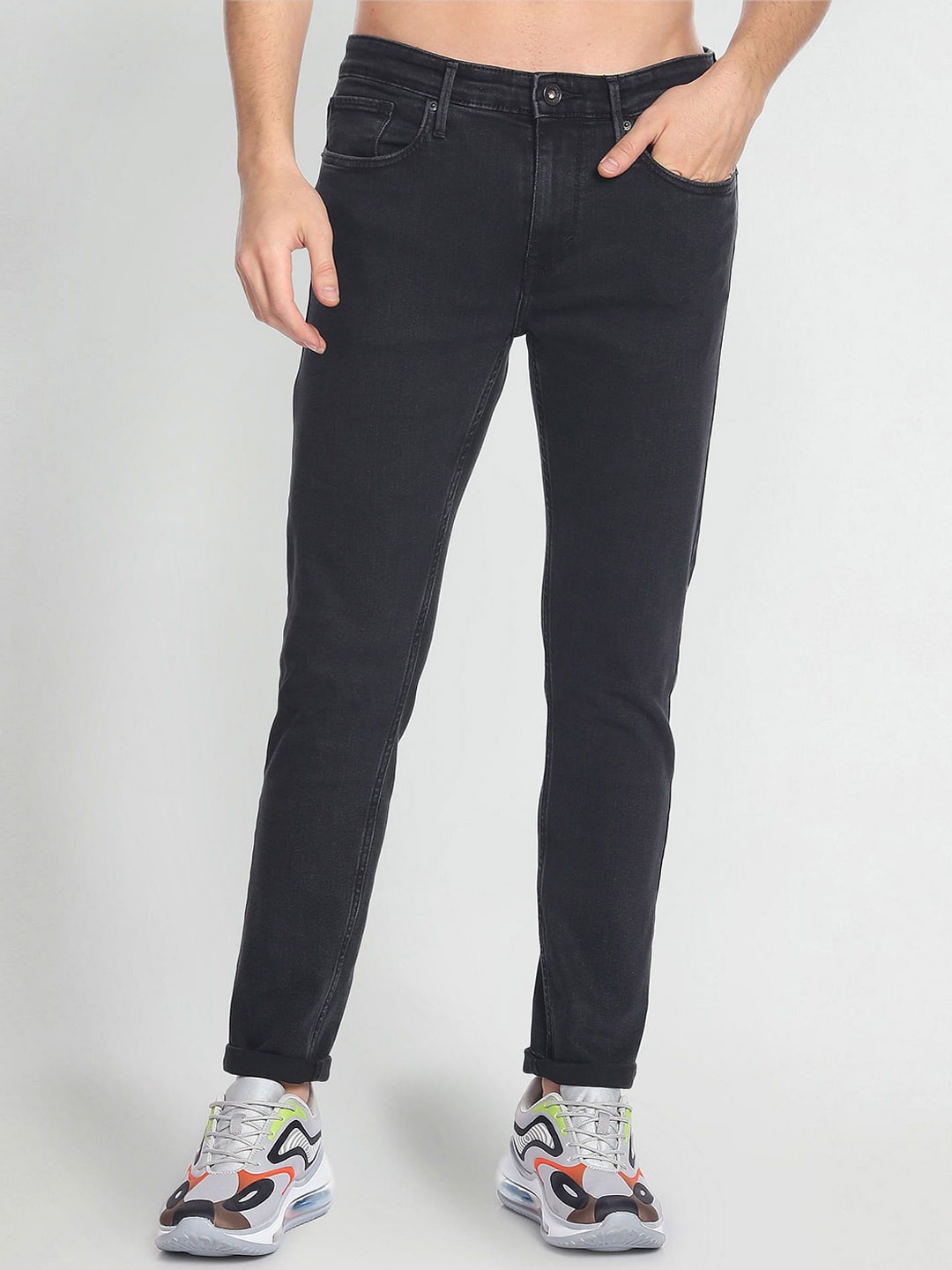 

Flying Machine Men Mid-Rise Tapered Fit Jeans, Black