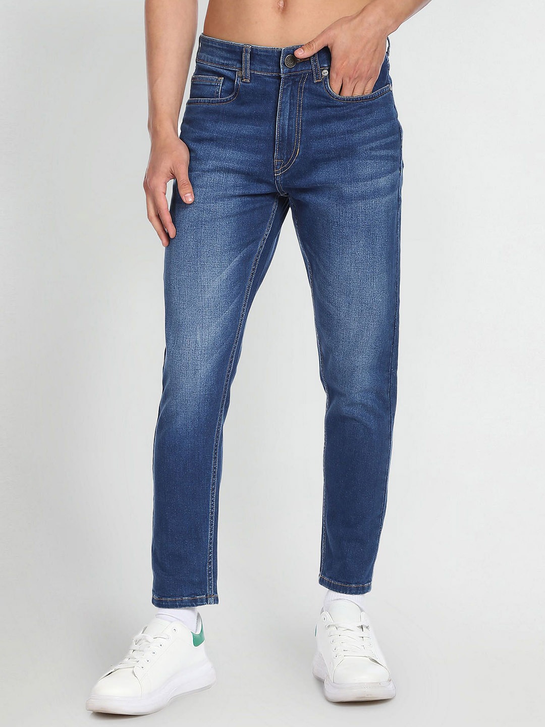 

Flying Machine Men Tapered Fit Heavy Fade Jeans, Blue