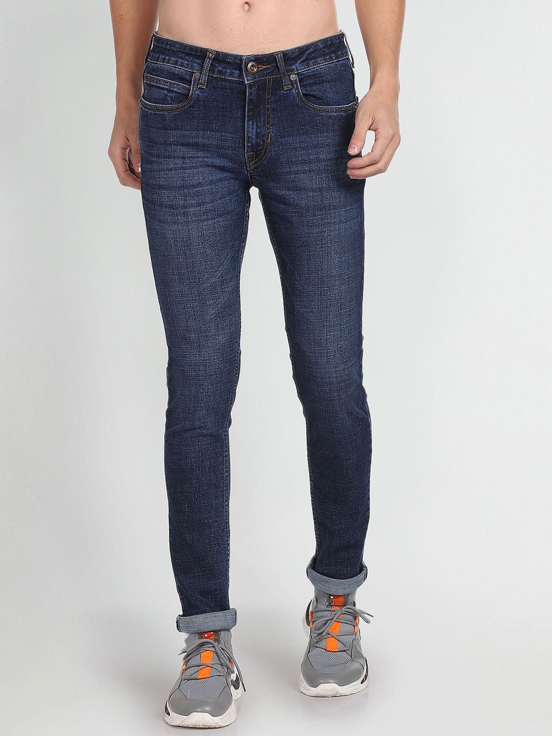 

Flying Machine Men Skinny Fit Low-Rise Light Fade Jeans, Blue