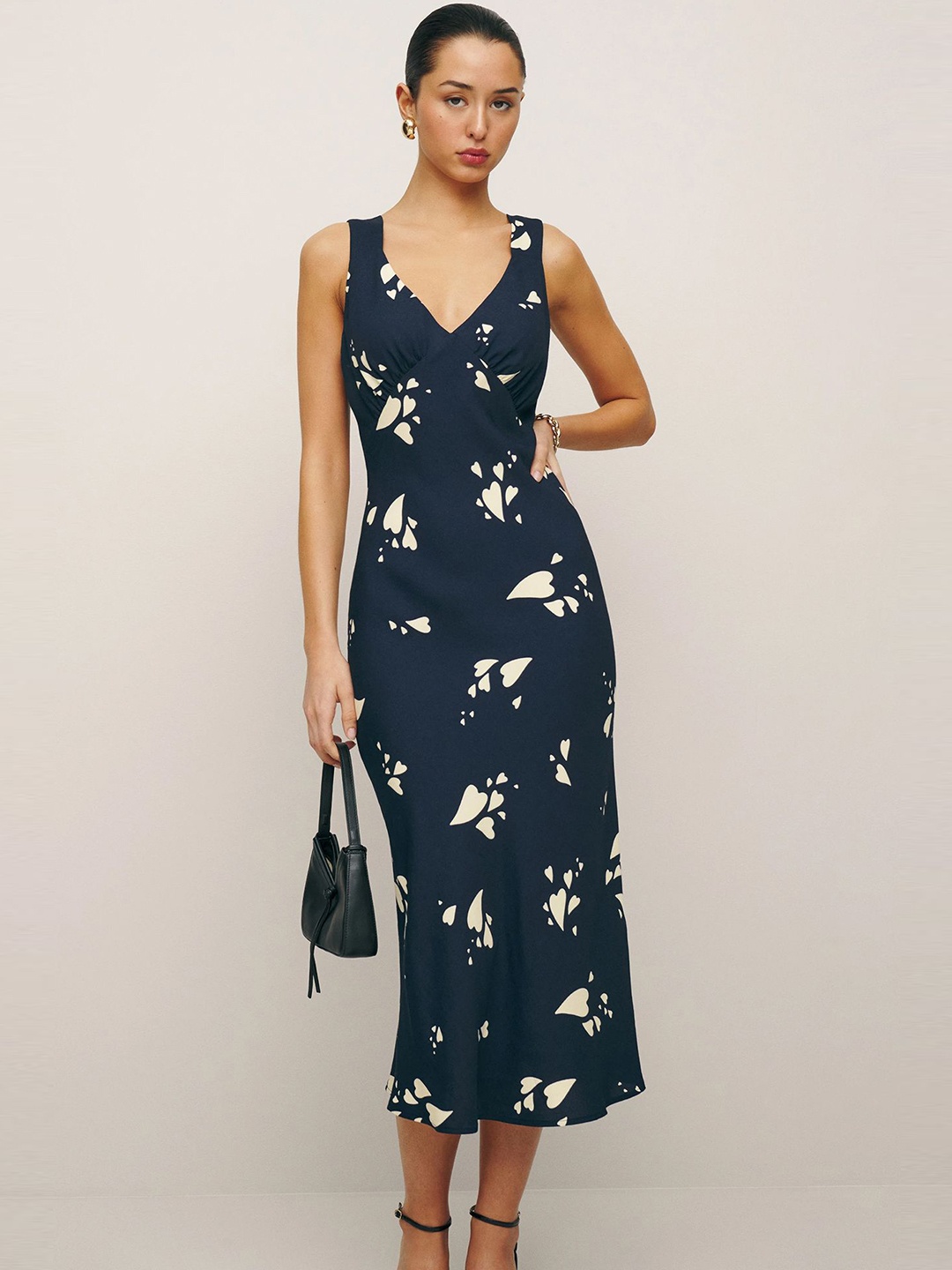 

LULU & SKY Floral Printed Sheath Midi Dress, Blue