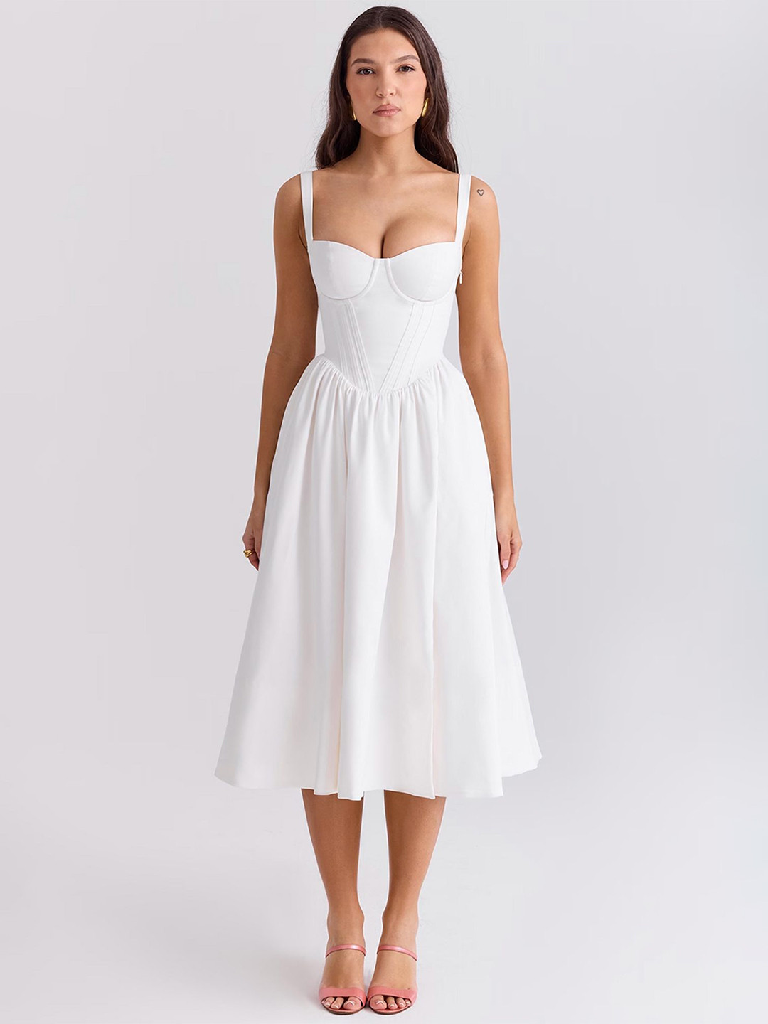

LULU & SKY Women Solid Sweetheart Neck Flared Sleeveless Fit & Flare Midi Dress, White