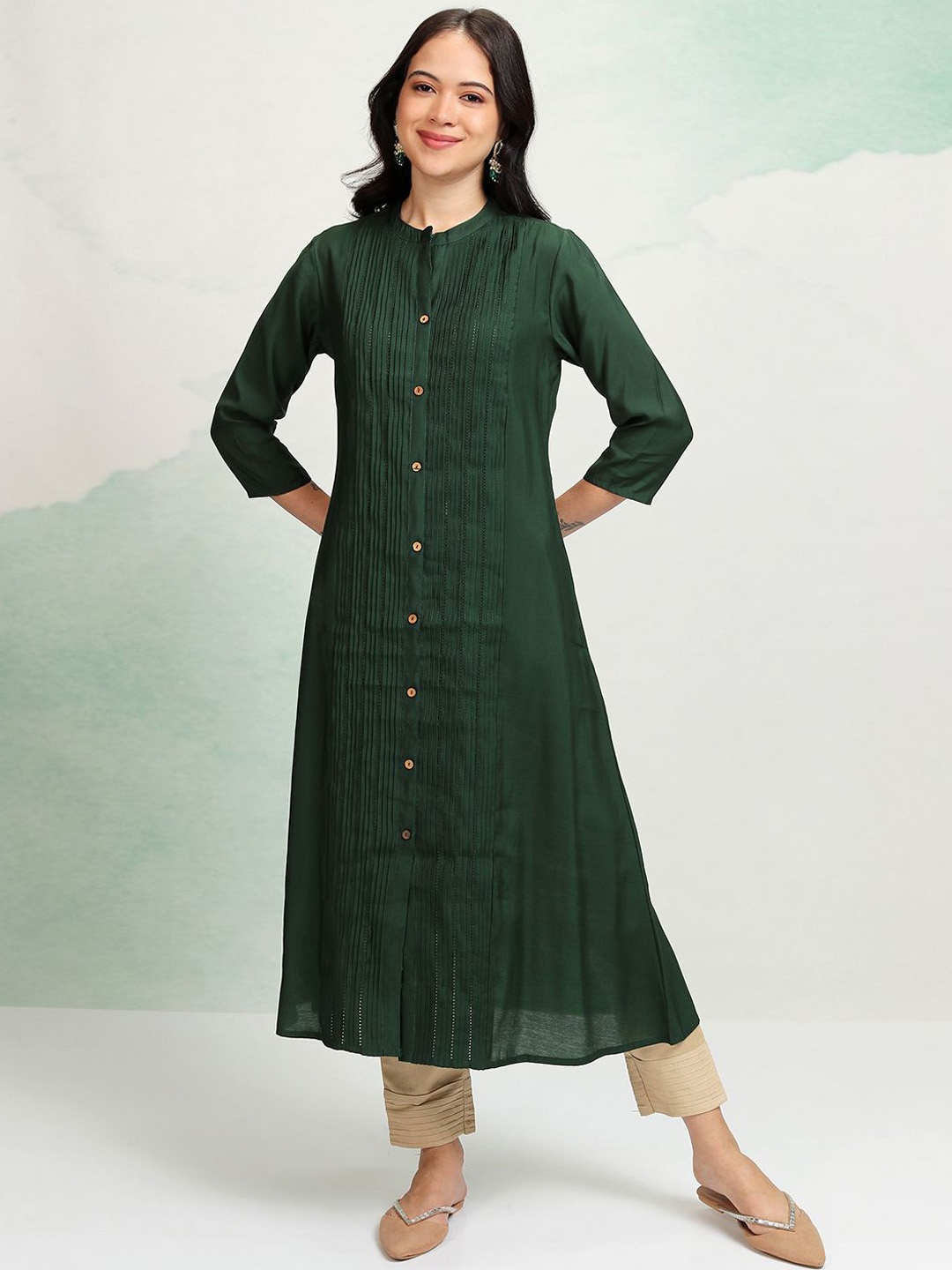 

Vishudh Green Striped Embroidered Thread Work Mandarin Collar A-Line Kurta