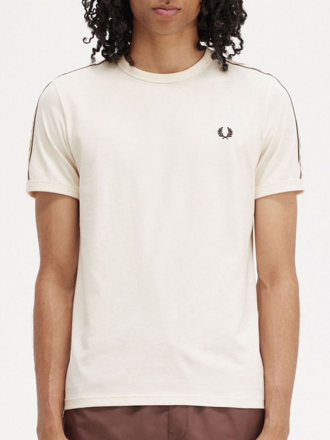 

Fred Perry Men Round Neck Applique T-shirt, Cream