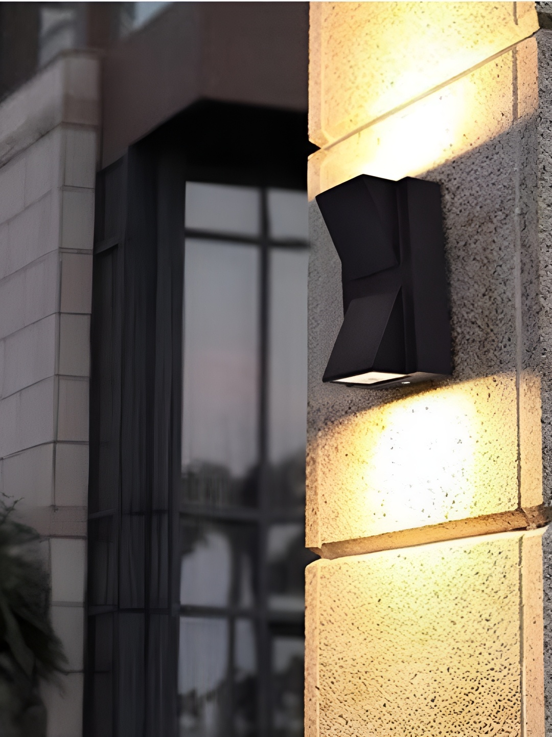 

SPARK WORLD Black & Yellow Aluminium Textured Outdoor Lamp