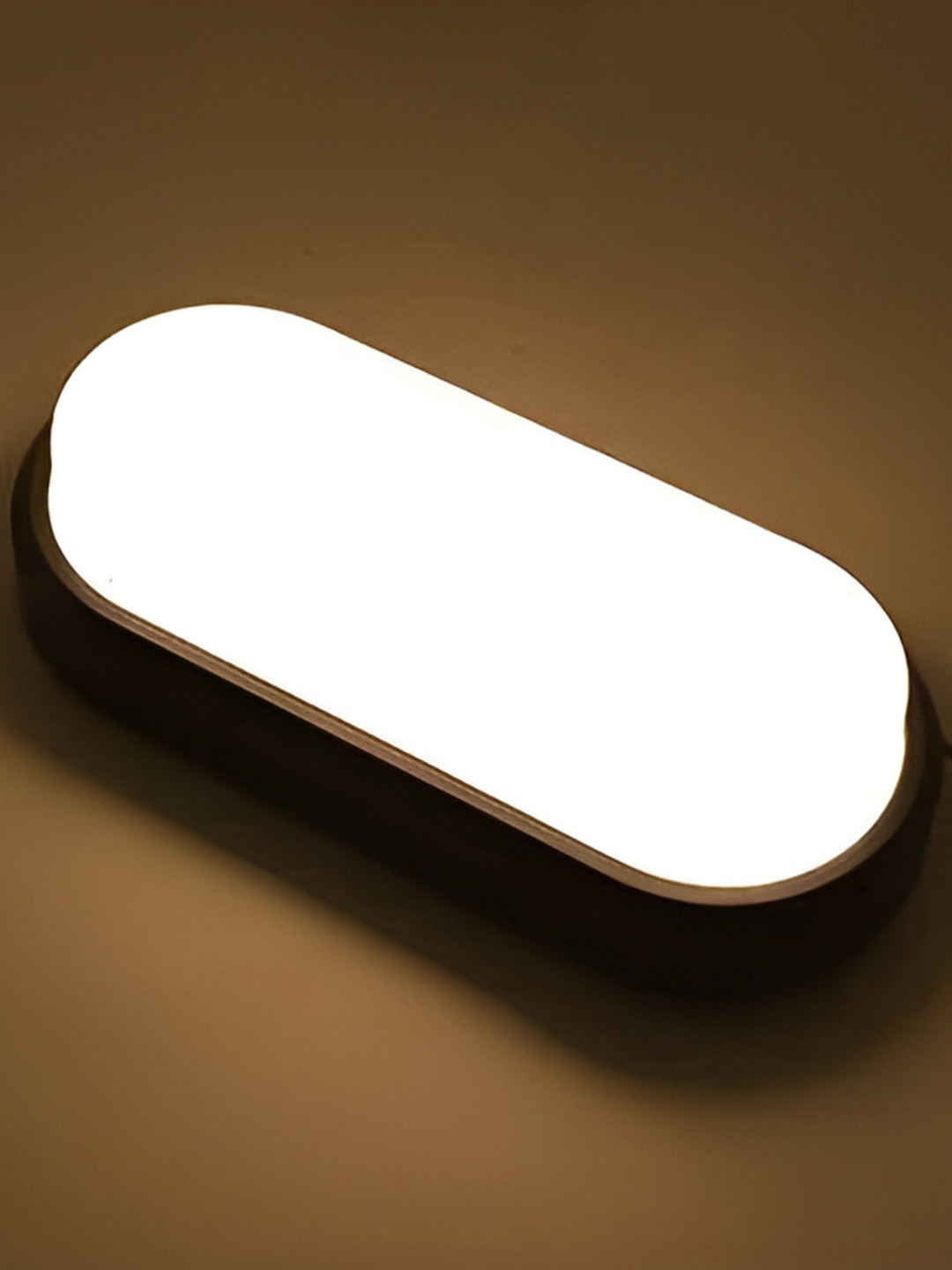 

SPARK WORLD White Acrylic Outdoor Lamp