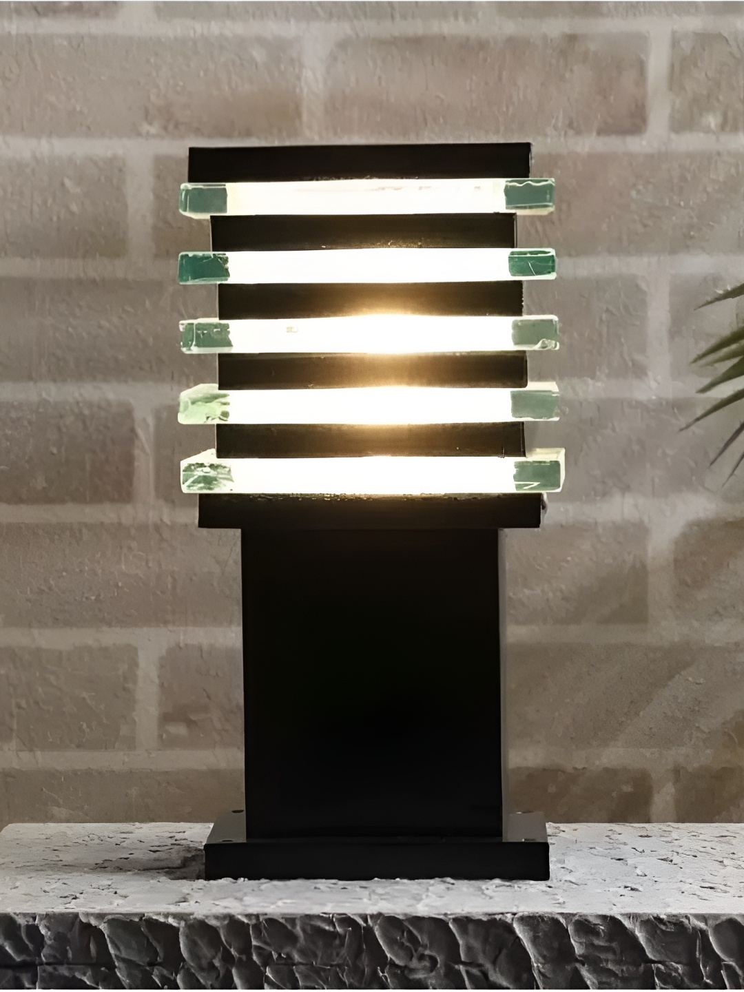 

SPARK WORLD Black Aluminium Textured Outdoor Lamps, White
