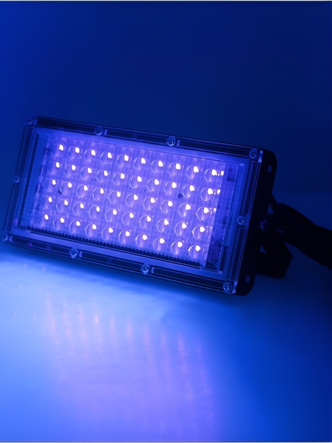

SPARK WORLD Blue Rectangle Aluminium Outdoor Lamp