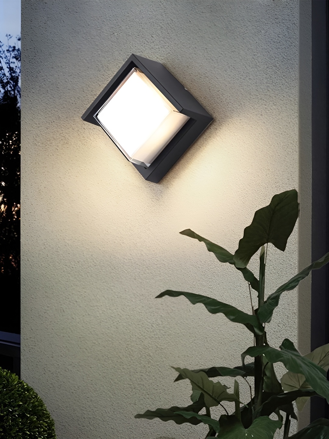 

SPARK WORLD Back & Yellow Rectangle Outdoor Lamps, Black