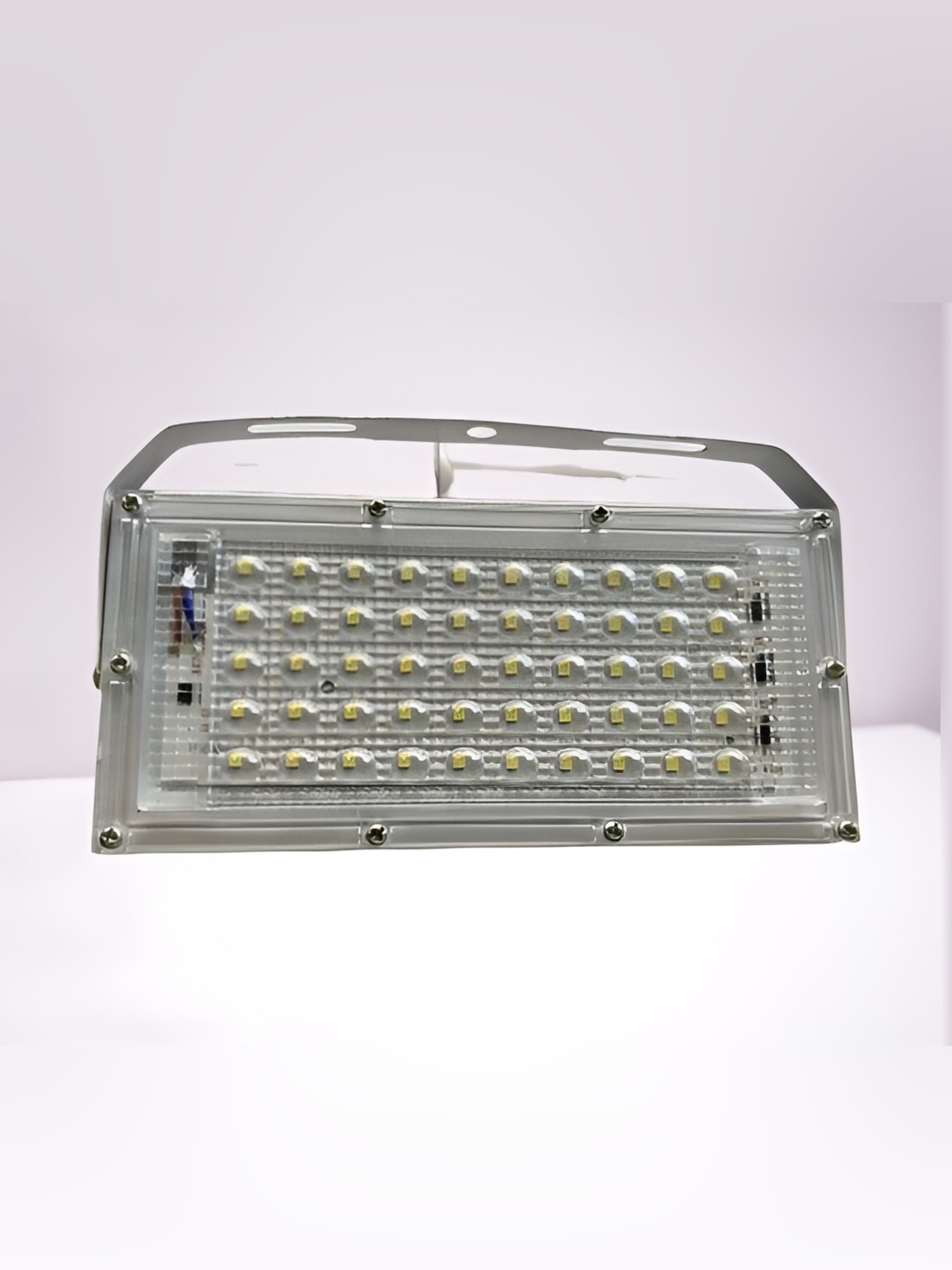 

SPARK WORLD White Iron Outdoor Lamps