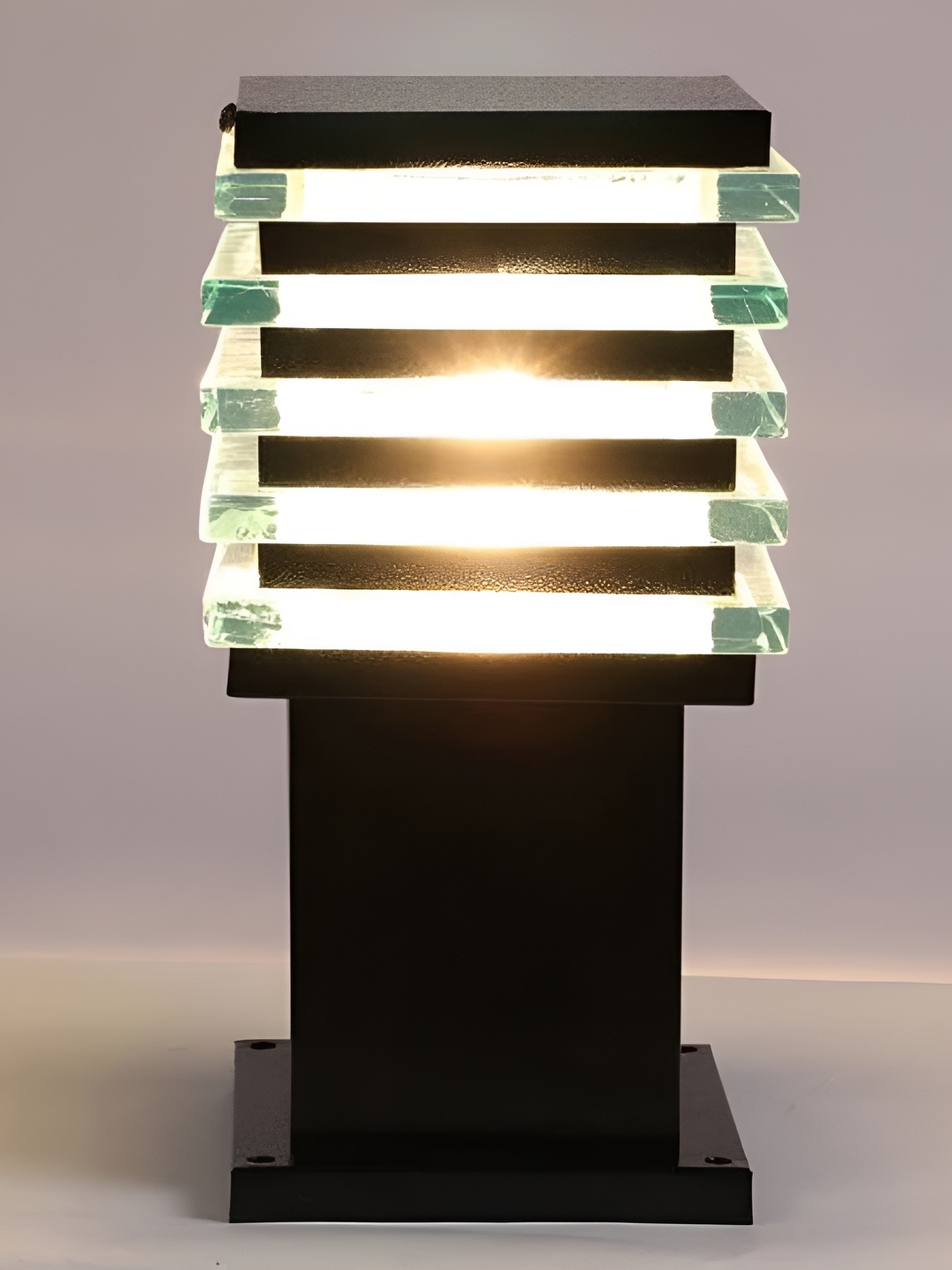 

SPARK WORLD Back & White Metal Rectangle Outdoor Lamps, Black