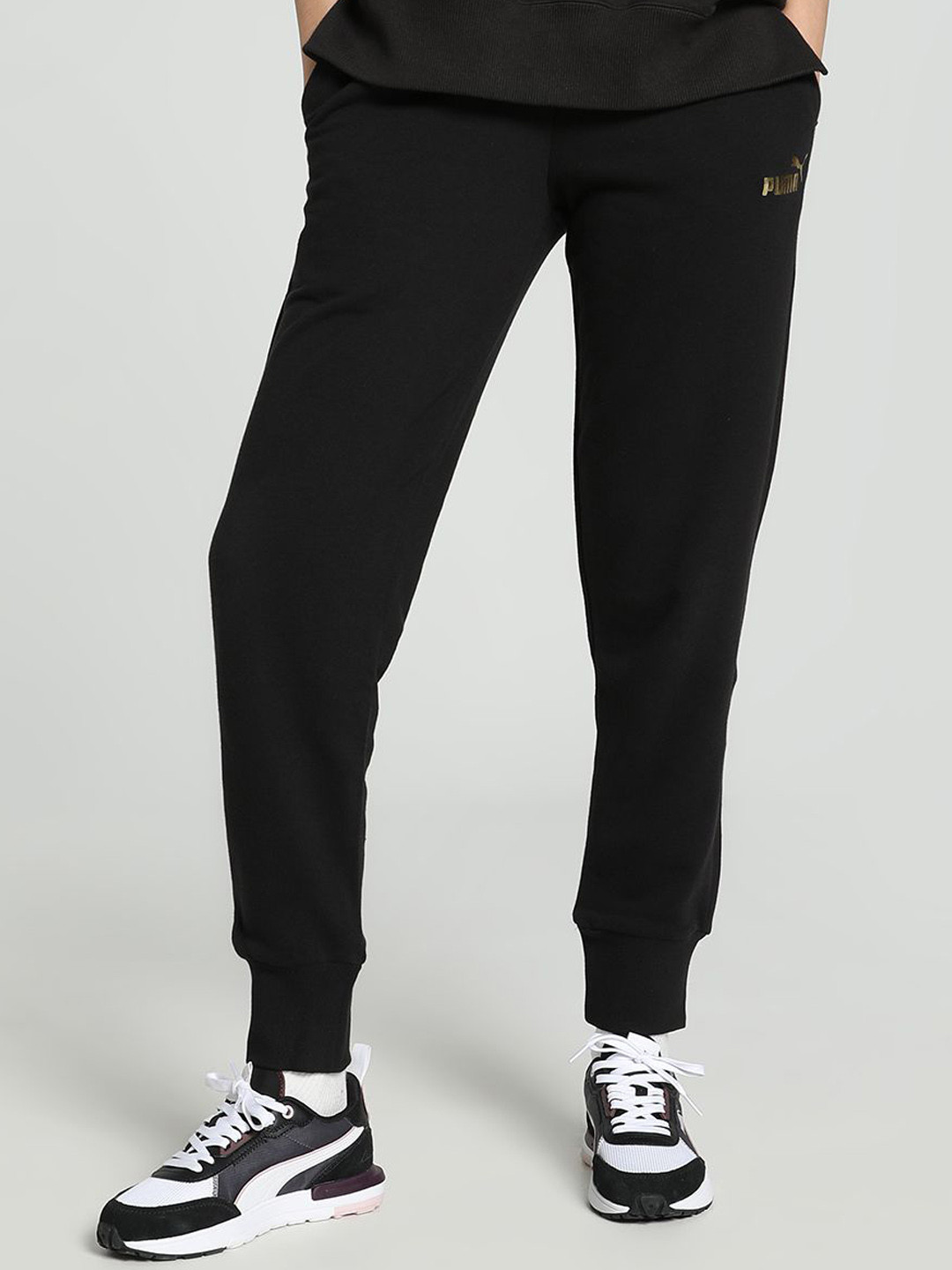 

Puma Ess+ Women Mid-Rise Jogger, Black