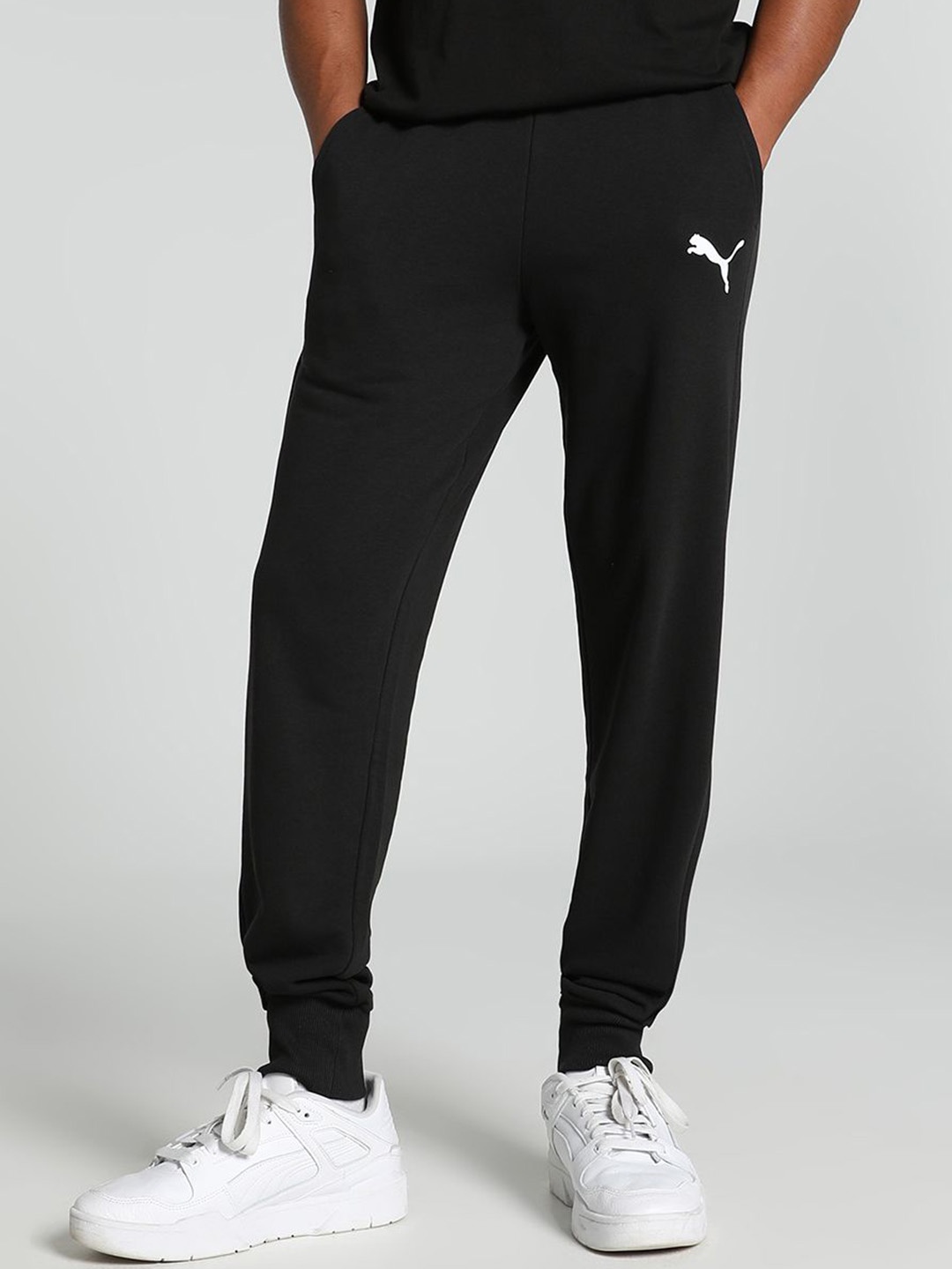 

Puma ESS Men Classics Logo Track Pants, Black