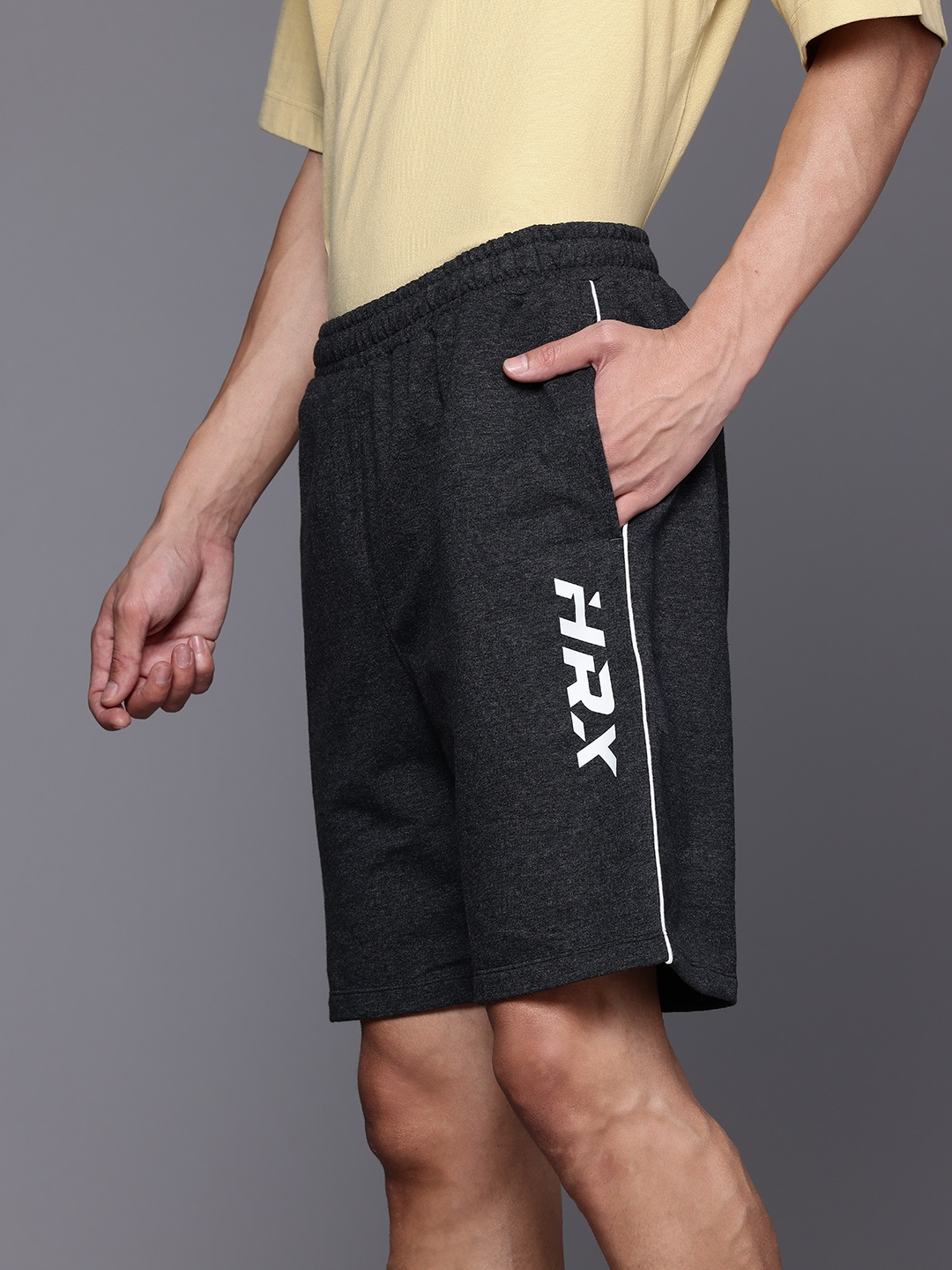 

HRX by Hrithik Roshan Men Lifestyle Knitted Shorts, Grey