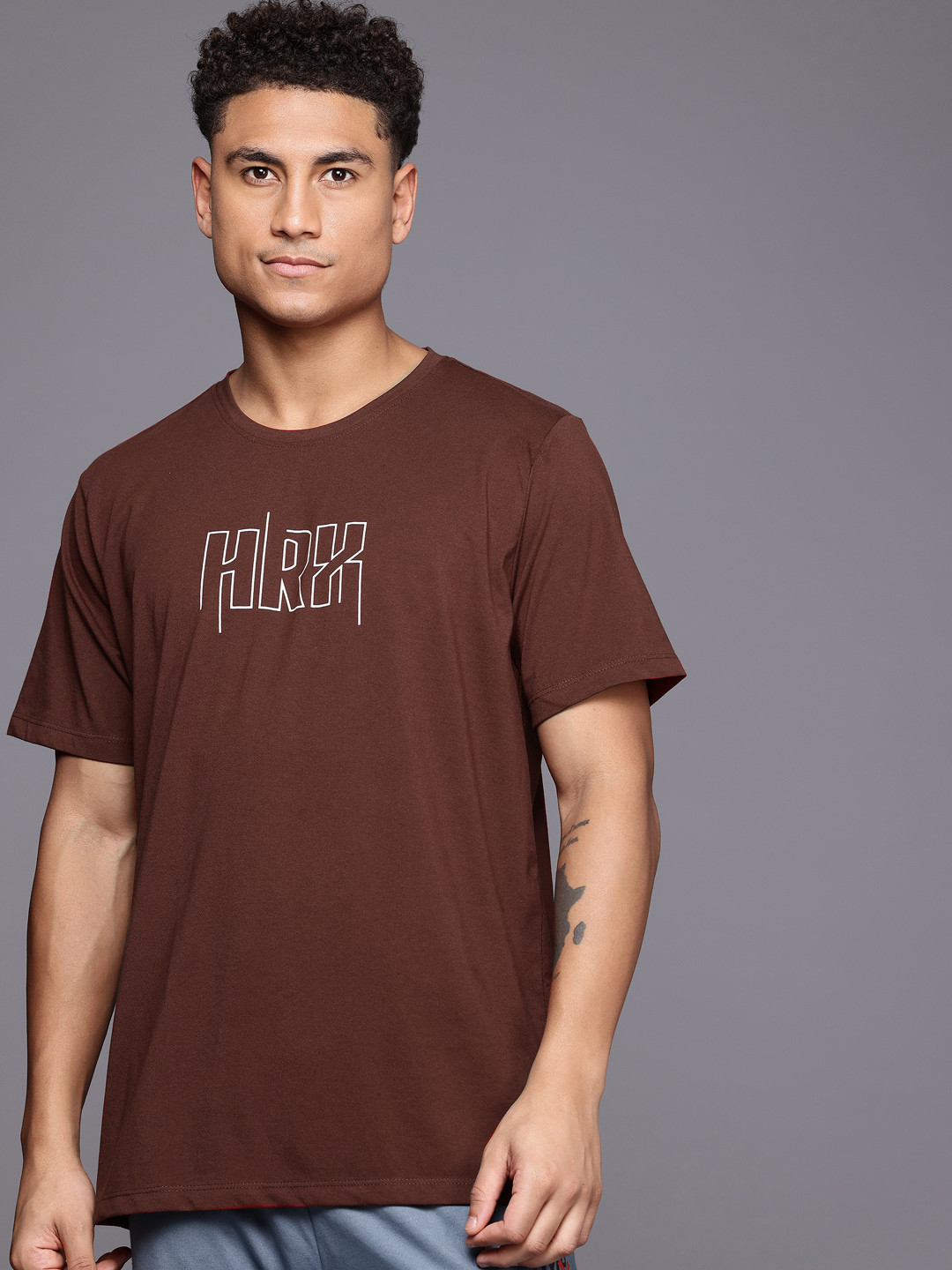 

HRX by Hrithik Roshan Brand Logo Printed Regular-Fit T-shirt, Brown