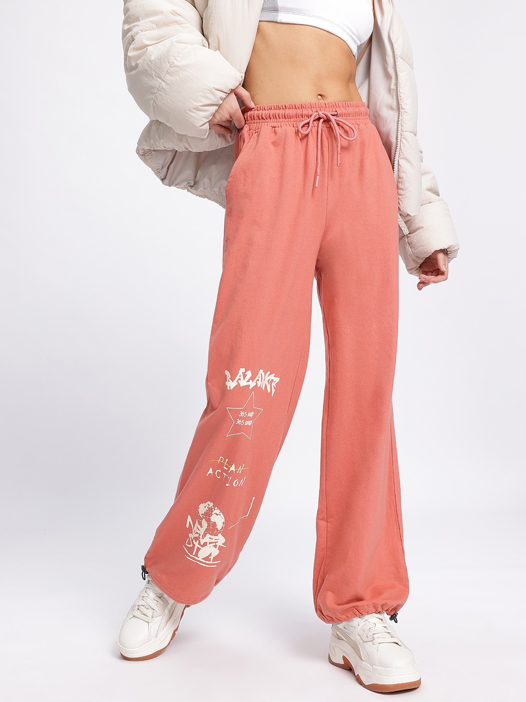 

The Roadster Lifestyle Co. Women Relaxed Precision Printed Track Pants, Peach