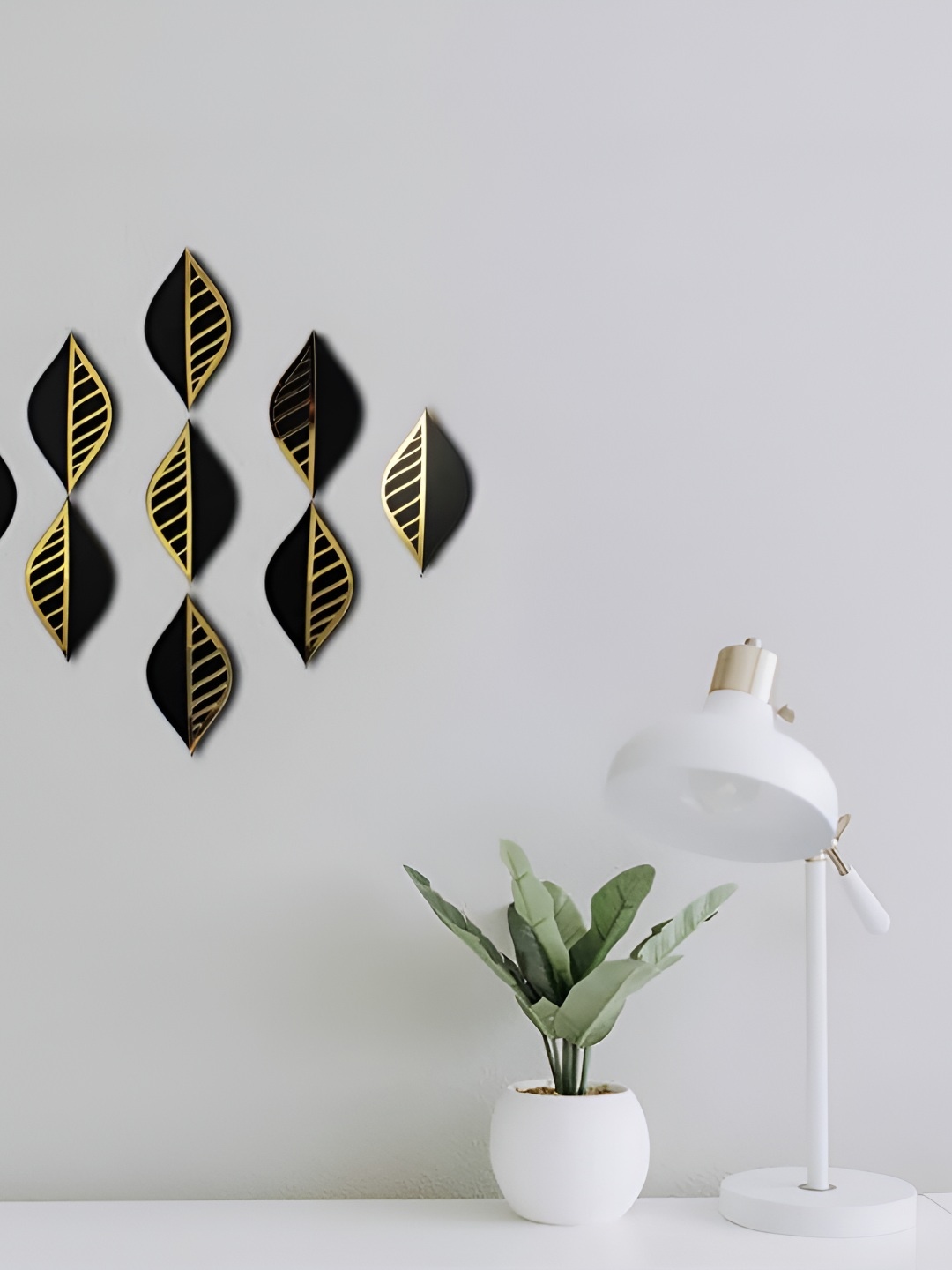 VAH Kya Bat Hai !! Black & Yellow Textured Mirror Leaves Stickers Wall Decor