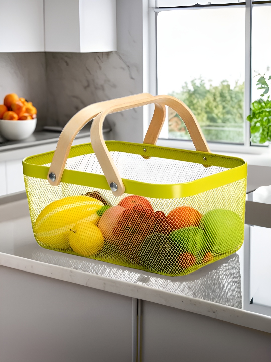 The Better Home Green Storage Basket With Wooden Handle Organiser