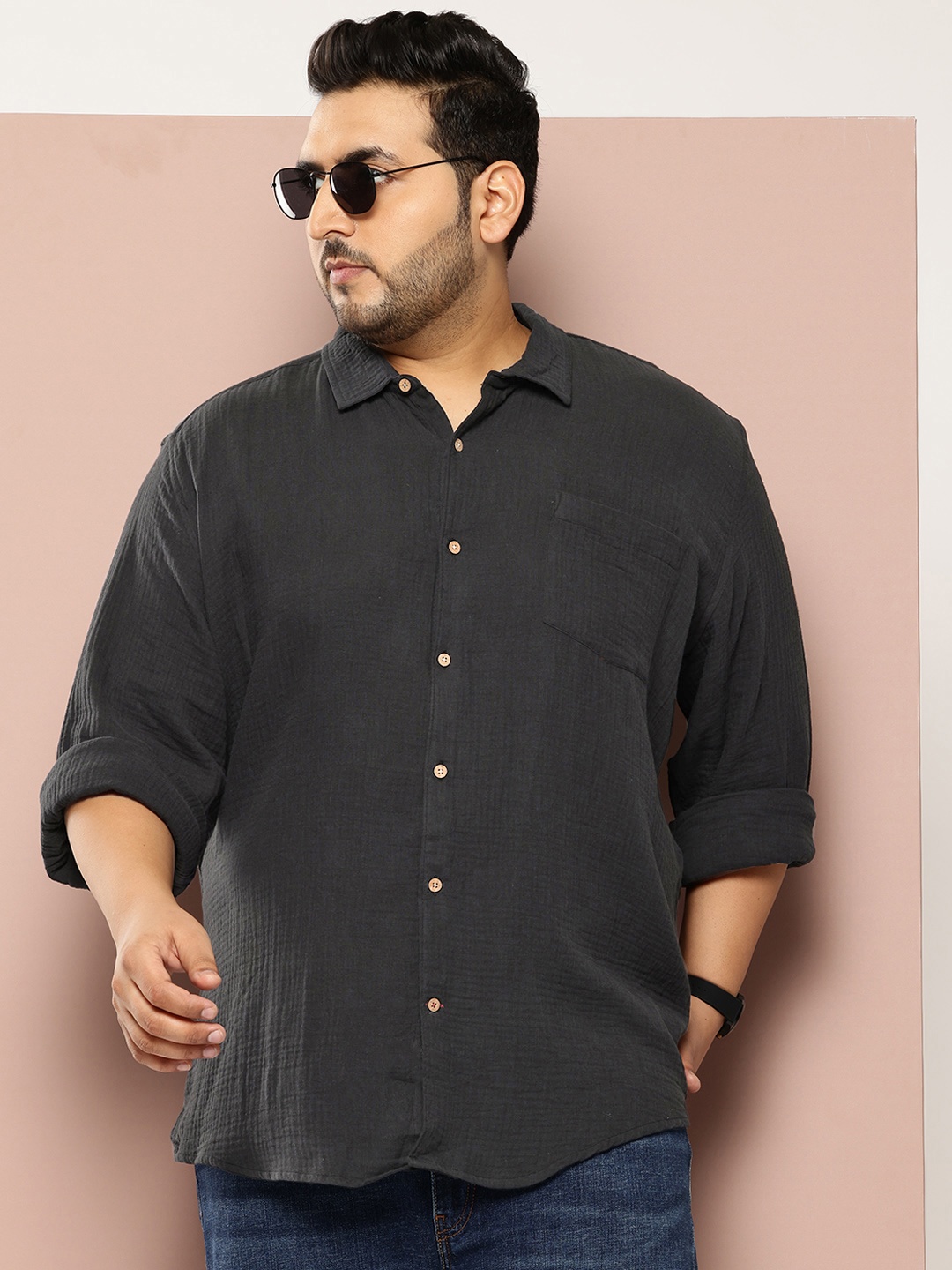 

VASTRADO Plus Size Men Classic Slim Fit Casual Shirt, Black