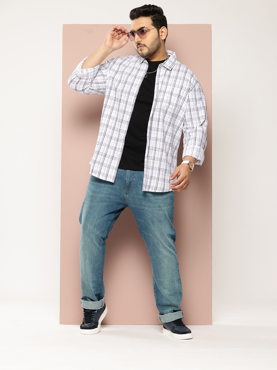 

VASTRADO Plus Size Men Classic Checked Slim Fit Casual Shirt, White