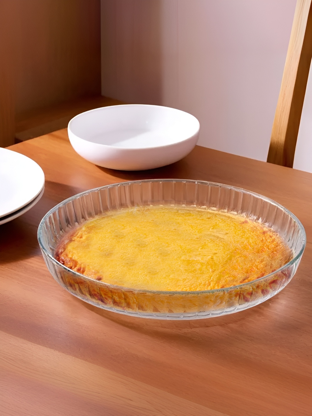 

The Better Home Transparent Round Borosilicate Glass Baking Tray 1.6 Ltr