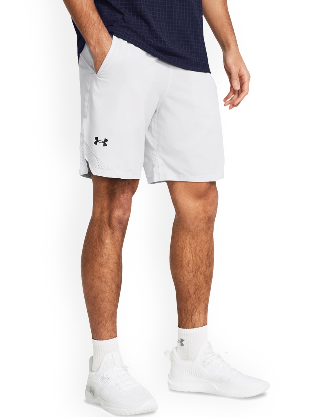 

UNDER ARMOUR UA Men Training Regular Shorts, Grey