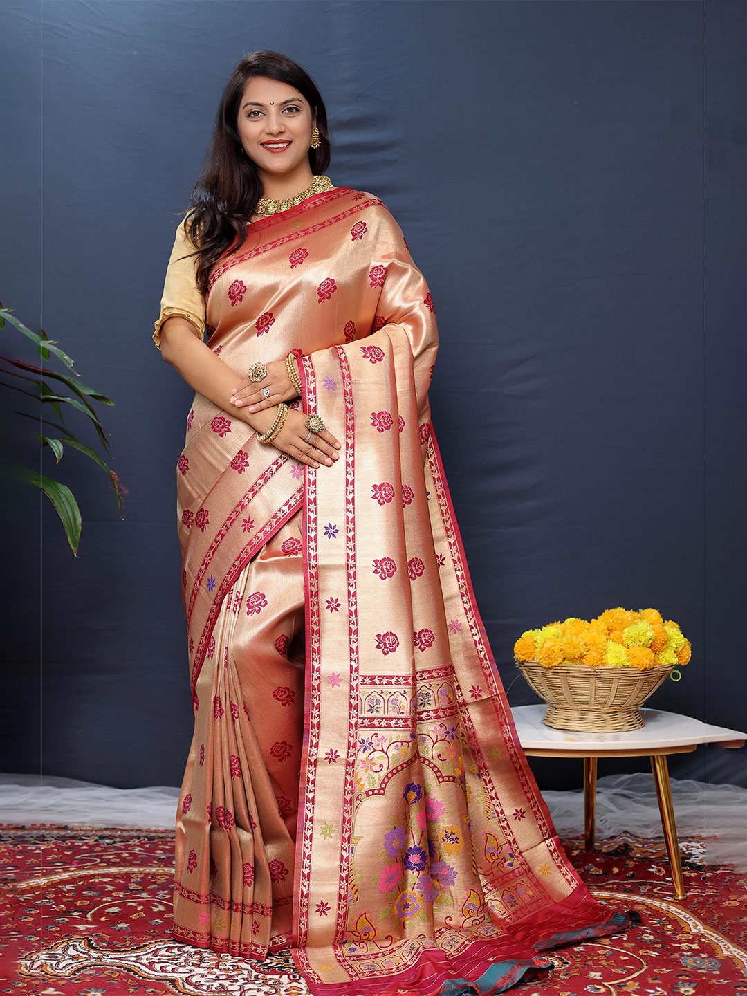 

KIMISHA Ethnic Motif Zari Woven Paithani Saree, Gold