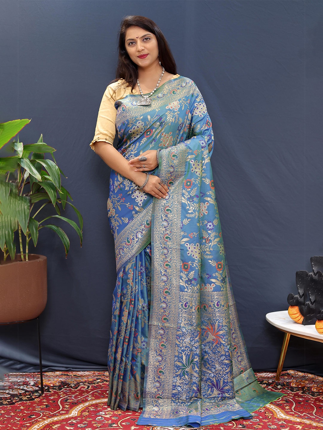 

KIMISHA Ethnic Motif Zari Woven Paithani Saree, Blue