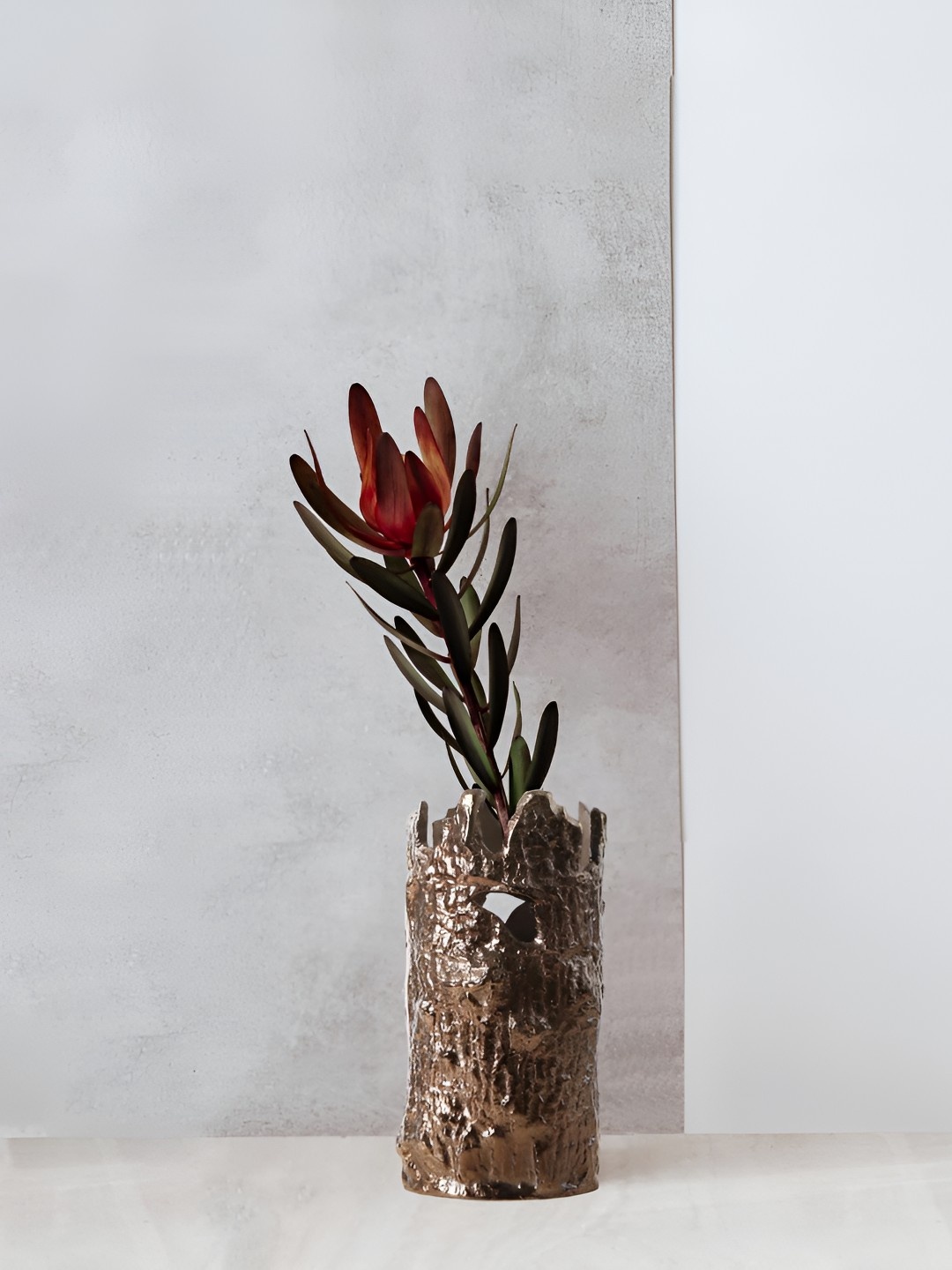 

THE HOME CO. Bronze Textured Bark Shape Vase