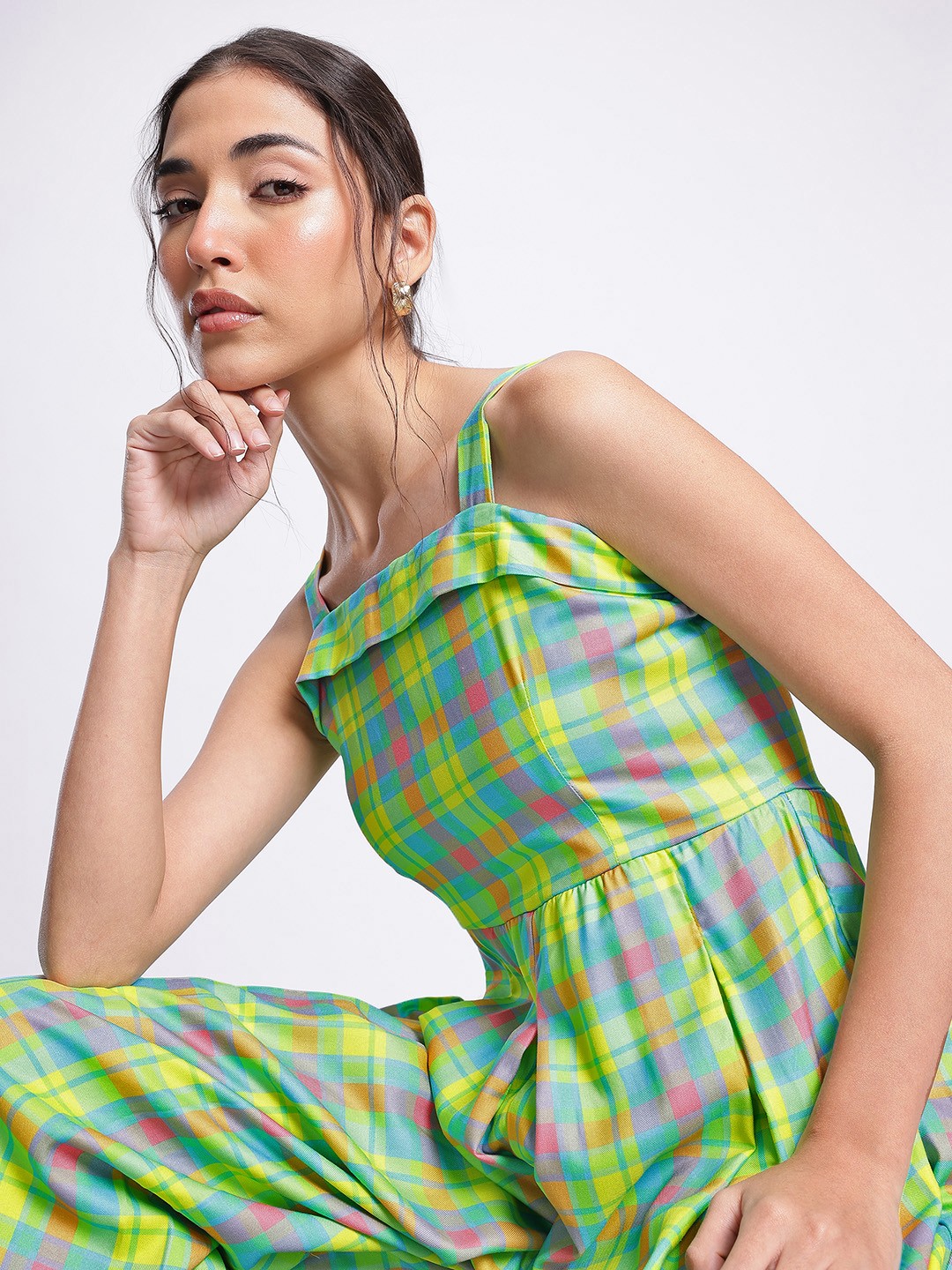

DressBerry Romantic Ruffles Checked Pleated Jumpsuit, Green