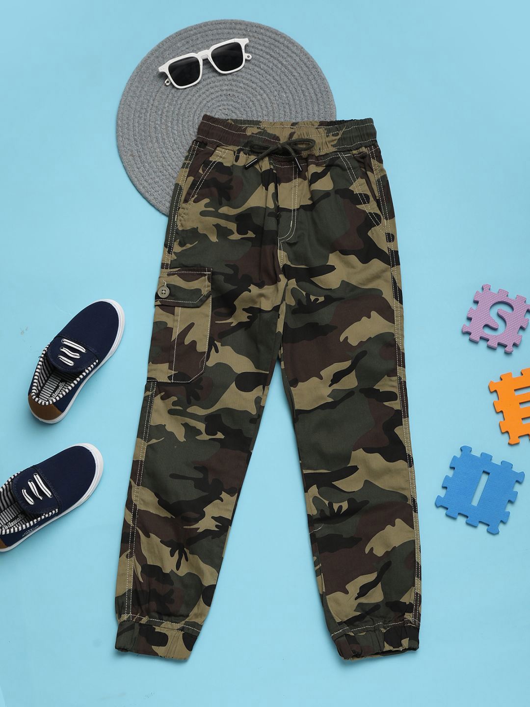 

V-Mart Boys Camouflage Printed Joggers Trousers, Olive