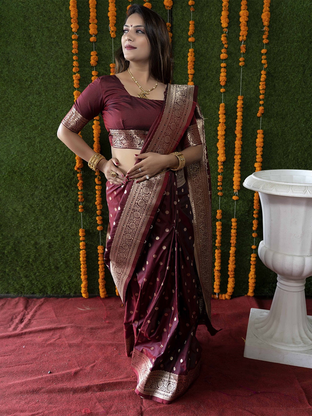 

KIMISHA Polka Dot Zari Banarasi Saree, Maroon