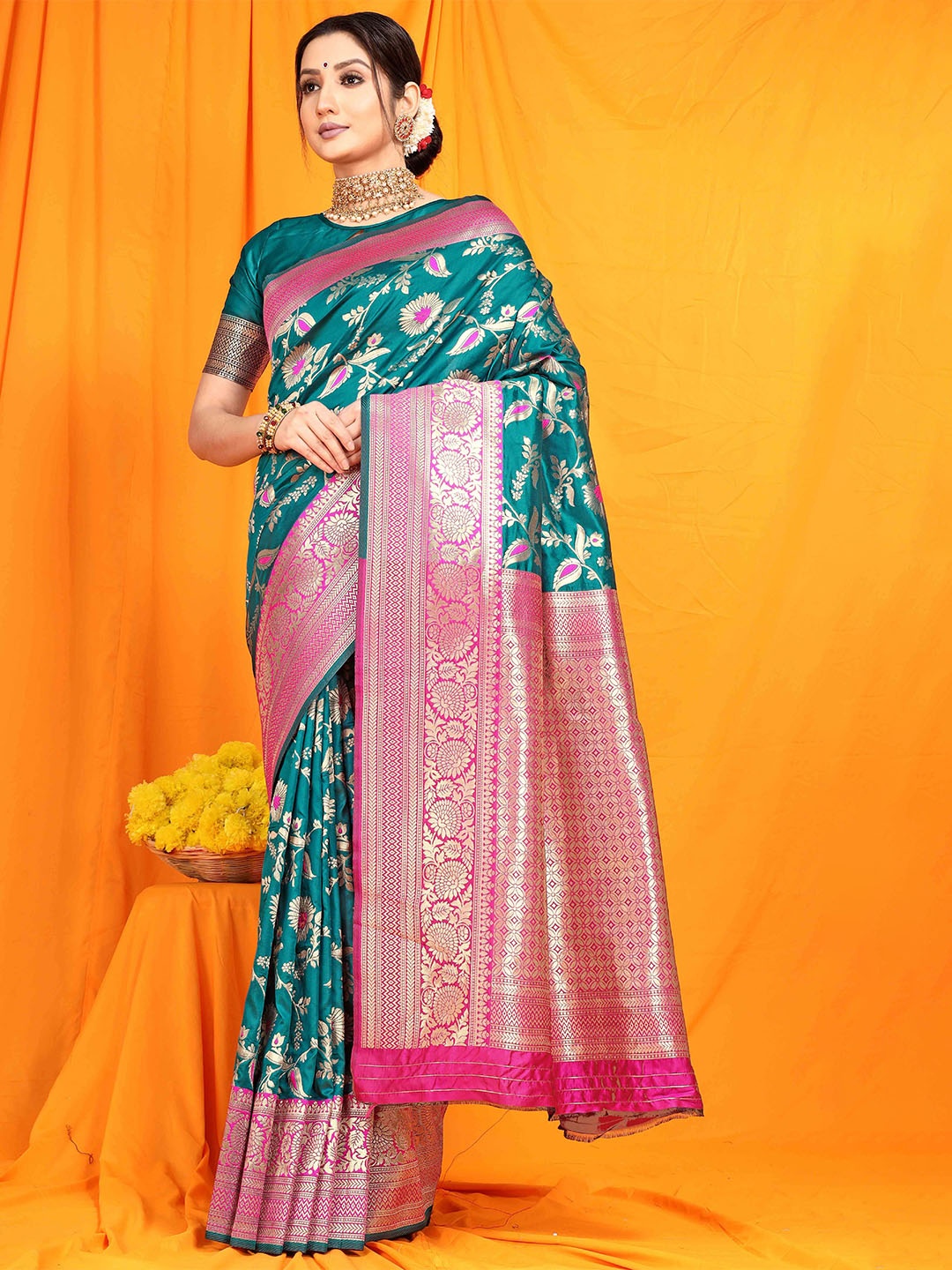

KIMISHA Ethnic Motifs Woven Design Zari Banarasi Saree, Teal